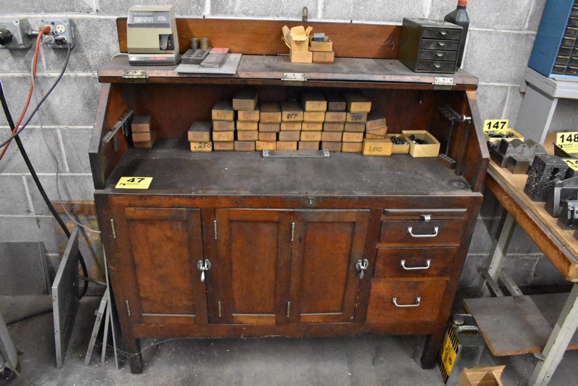 MOORE VINTAGE TOOLMAKERS CABINET WITH CONTENTS