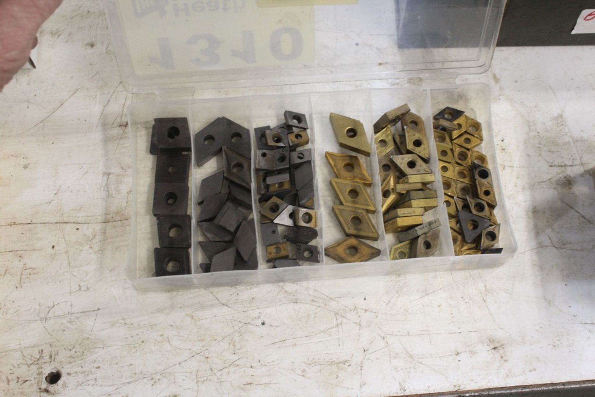 LARGE QTY OF INDEXABLE CARBIDE