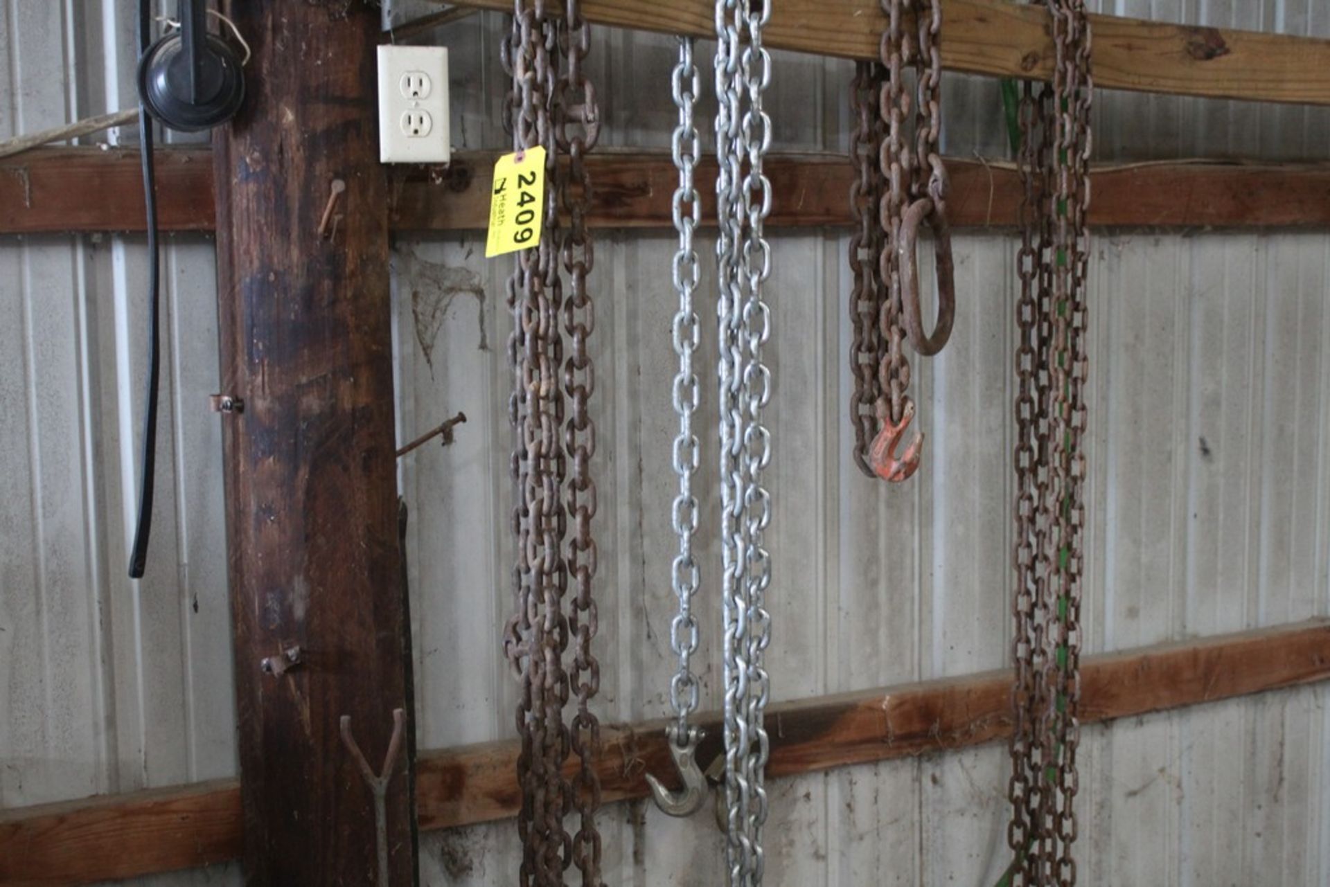 (4) HEAVY DUTY CHAINS