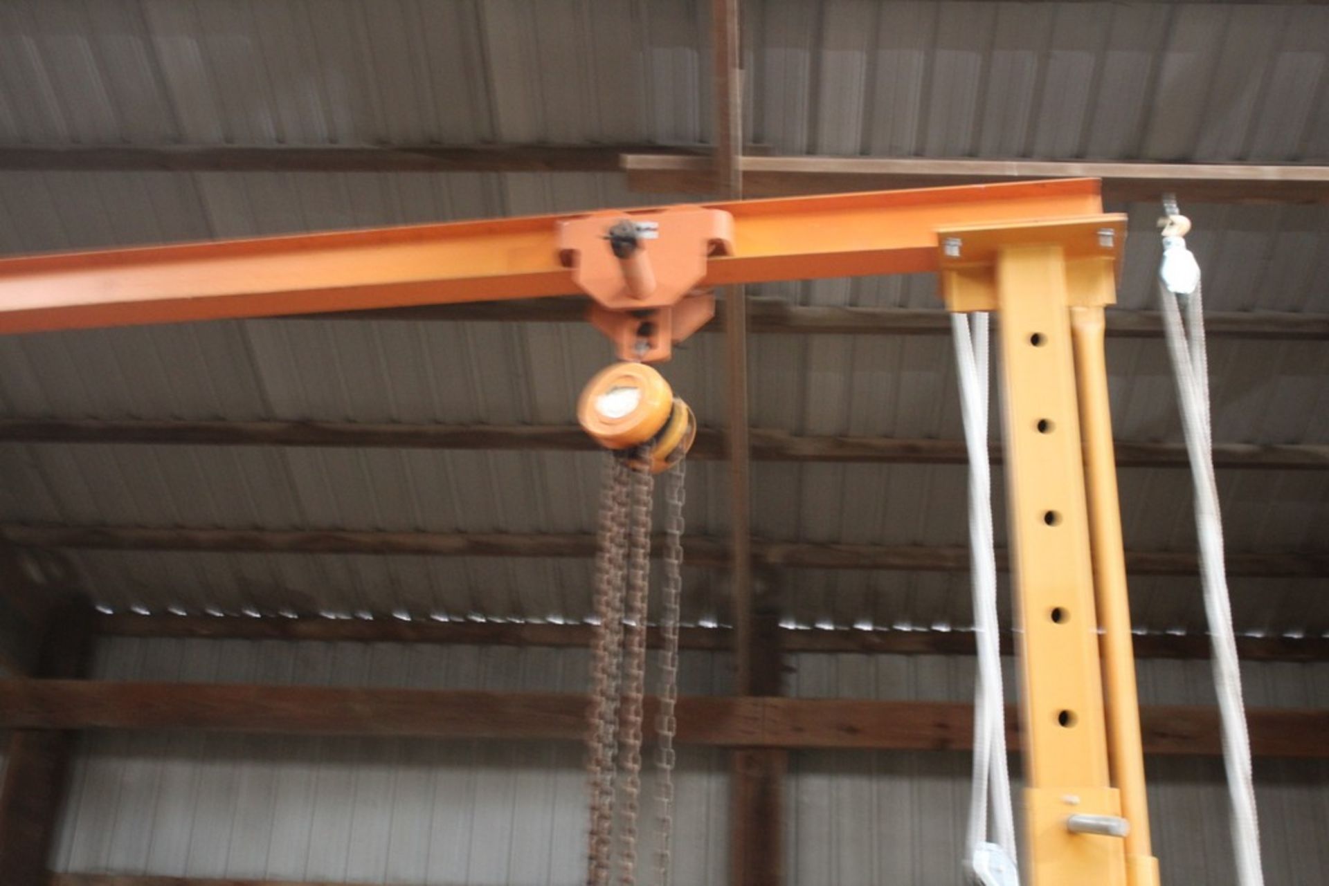 2,000 LB. GANTRY CRANE, 148" MAX. HEIGHT, 99-1/2" MIN. HEIGHT, 96" BETWEEN FRAMES, WITH - Image 3 of 5