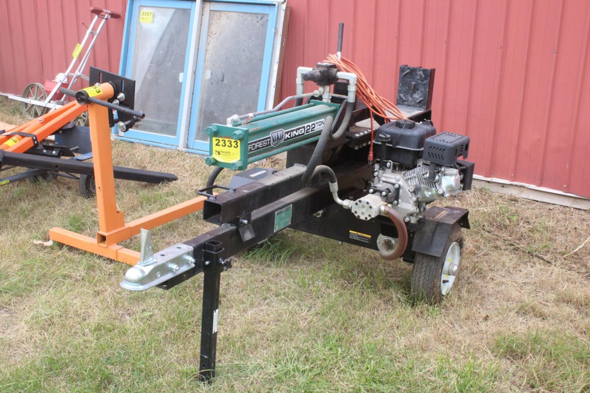 FOREST KING 22 TON HYDRAULIC LOG SPLITTER S/N YTL23308