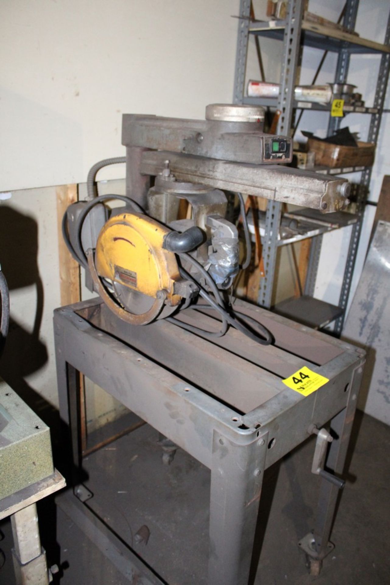 ROCKWELL DELTA RADIAL ARM SAW - Image 2 of 3