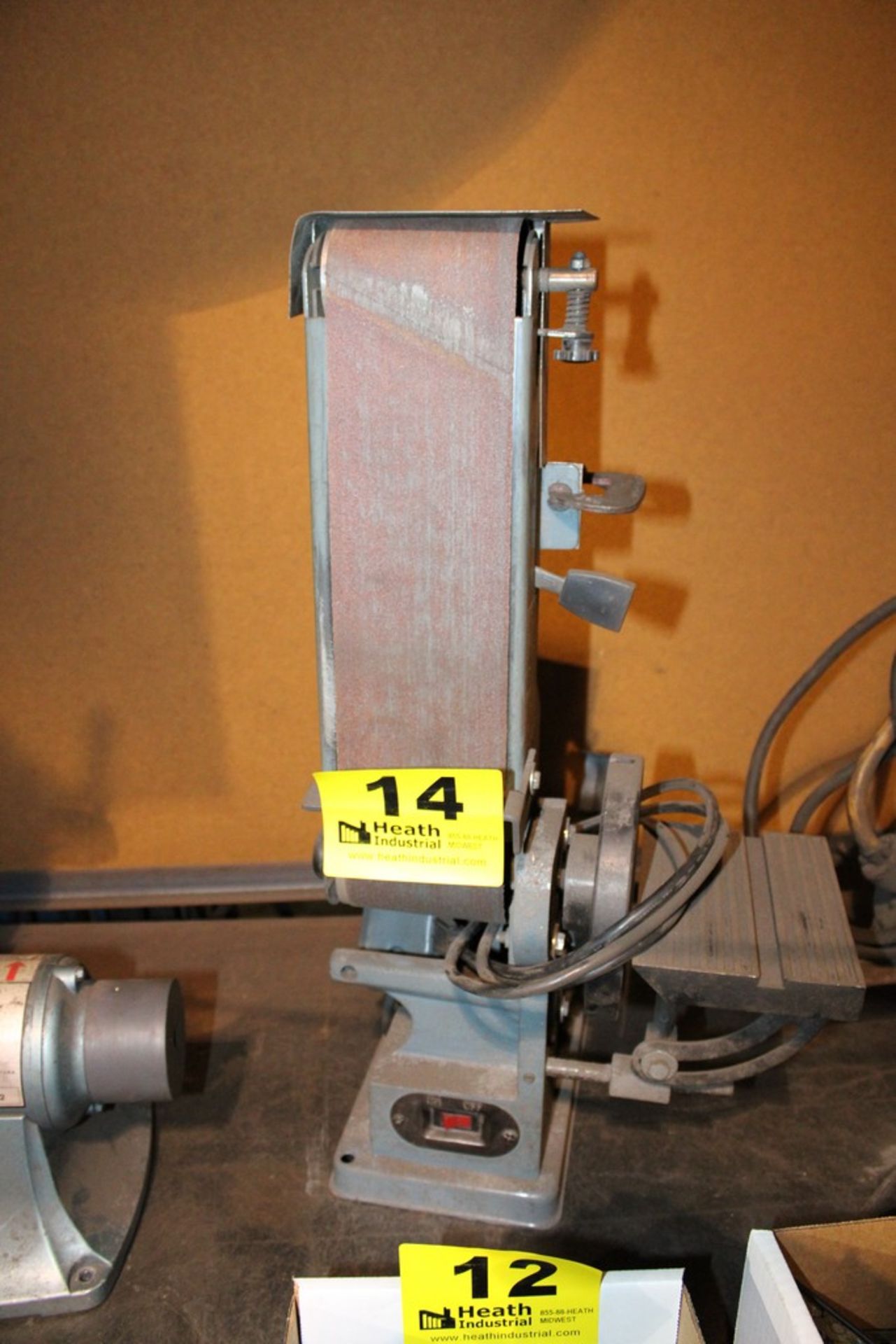 COMBINATION DISC/BELT SANDER, 4" BELT, 6" DISC