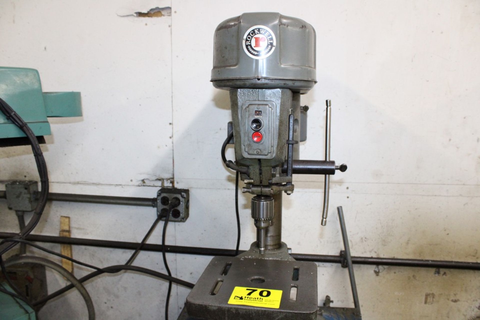 DELTA ROCKWELL 15" BENCH TOP DRILL PRESS WITH CART - Image 2 of 5