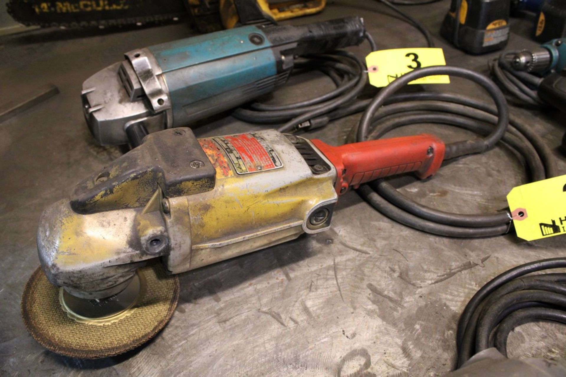 MILWUAKEE MODEL 6060 HEAVY DUTY 7" ANGLE GRINDER