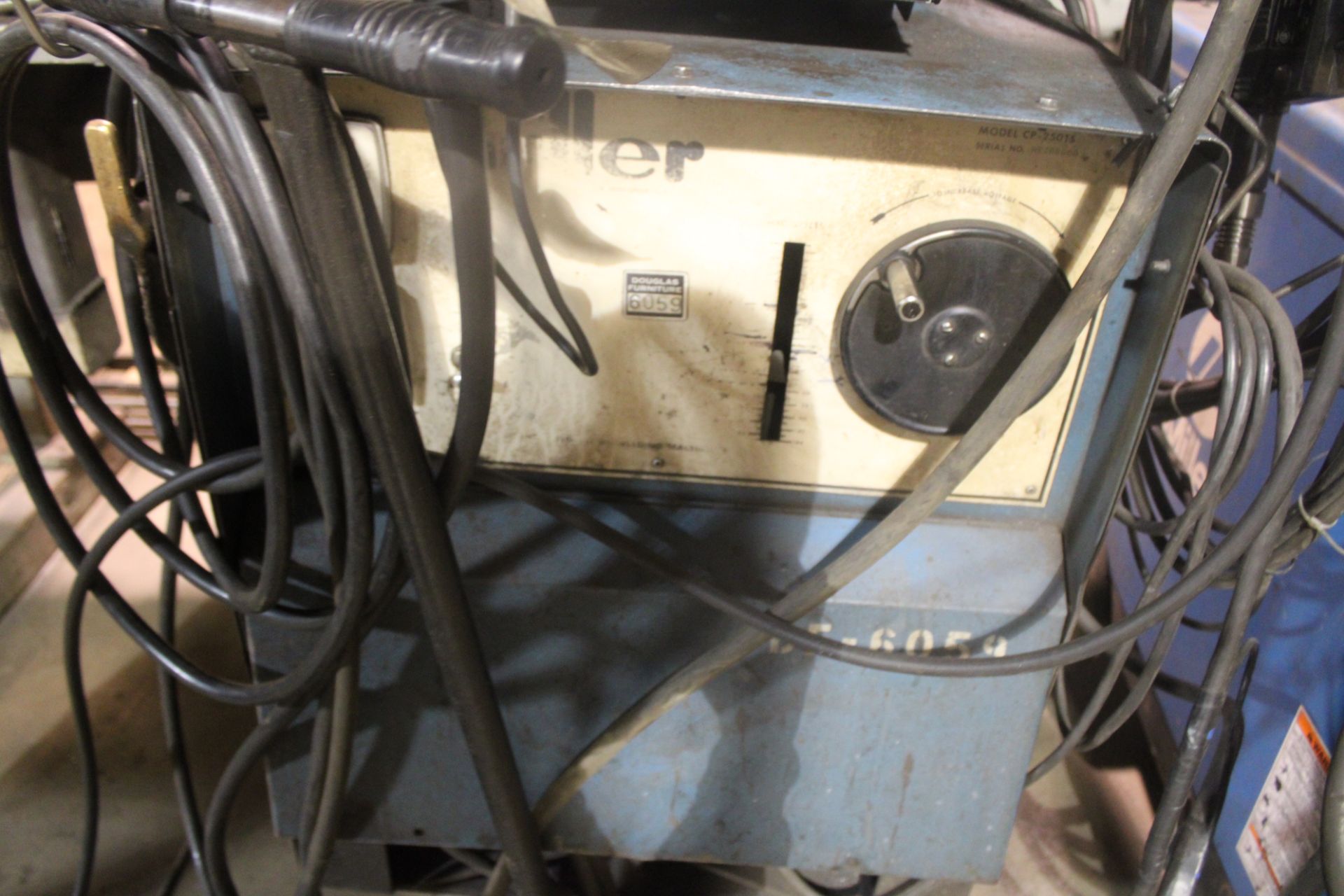 MILLER 300 AMP MODEL 320A/BP WELDER, S/N HF858289 - Image 3 of 6