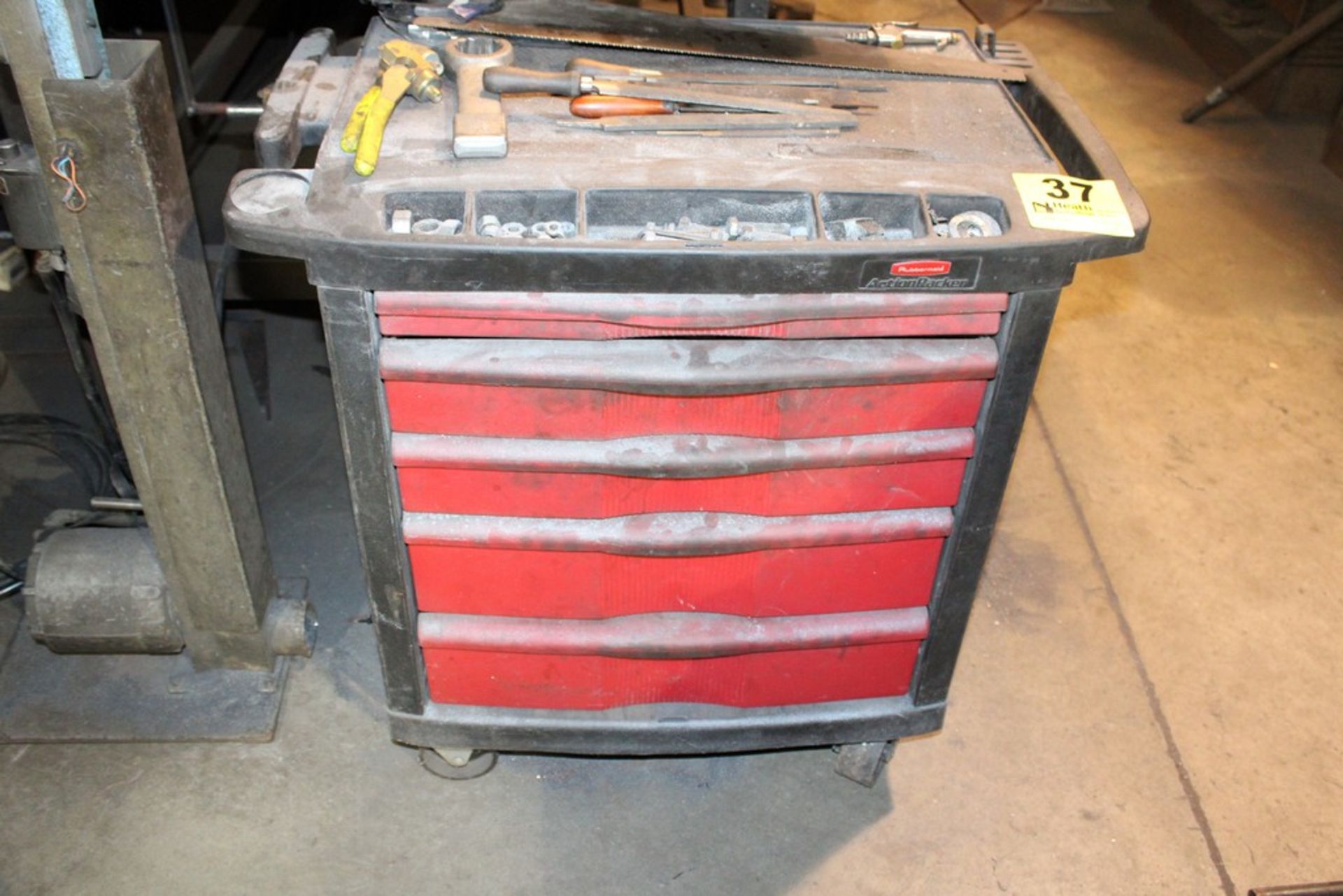 FIVE DRAWER PORTABLE TOOL BOX WITH CONTENTS