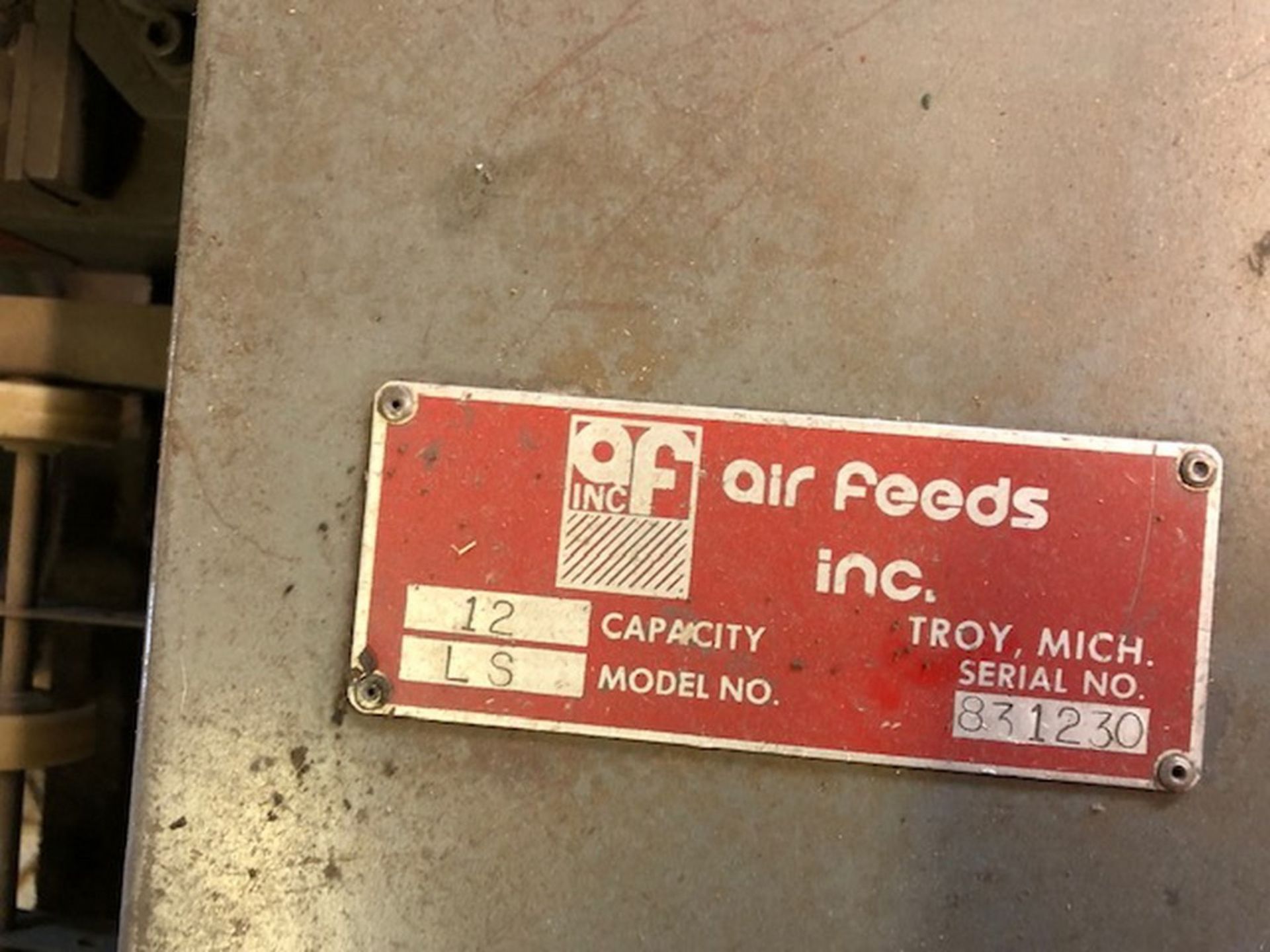 AIR FEEDS 12" MODEL LS SLIDE FEED, S/N 831230 Loading Fee: $200.00 - Image 4 of 4