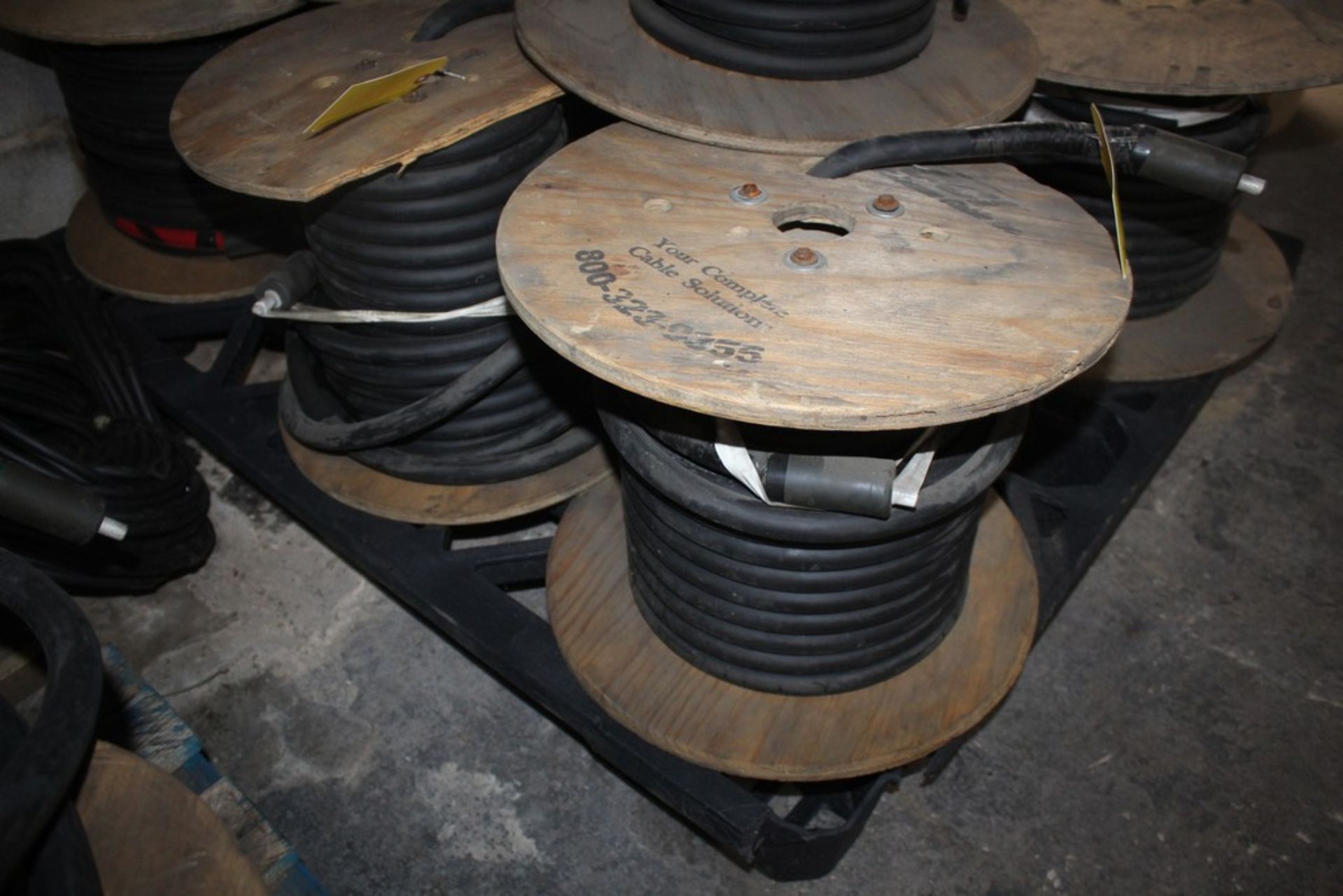 SPOOL OF 4/0 CABLE, APPROX. 50'