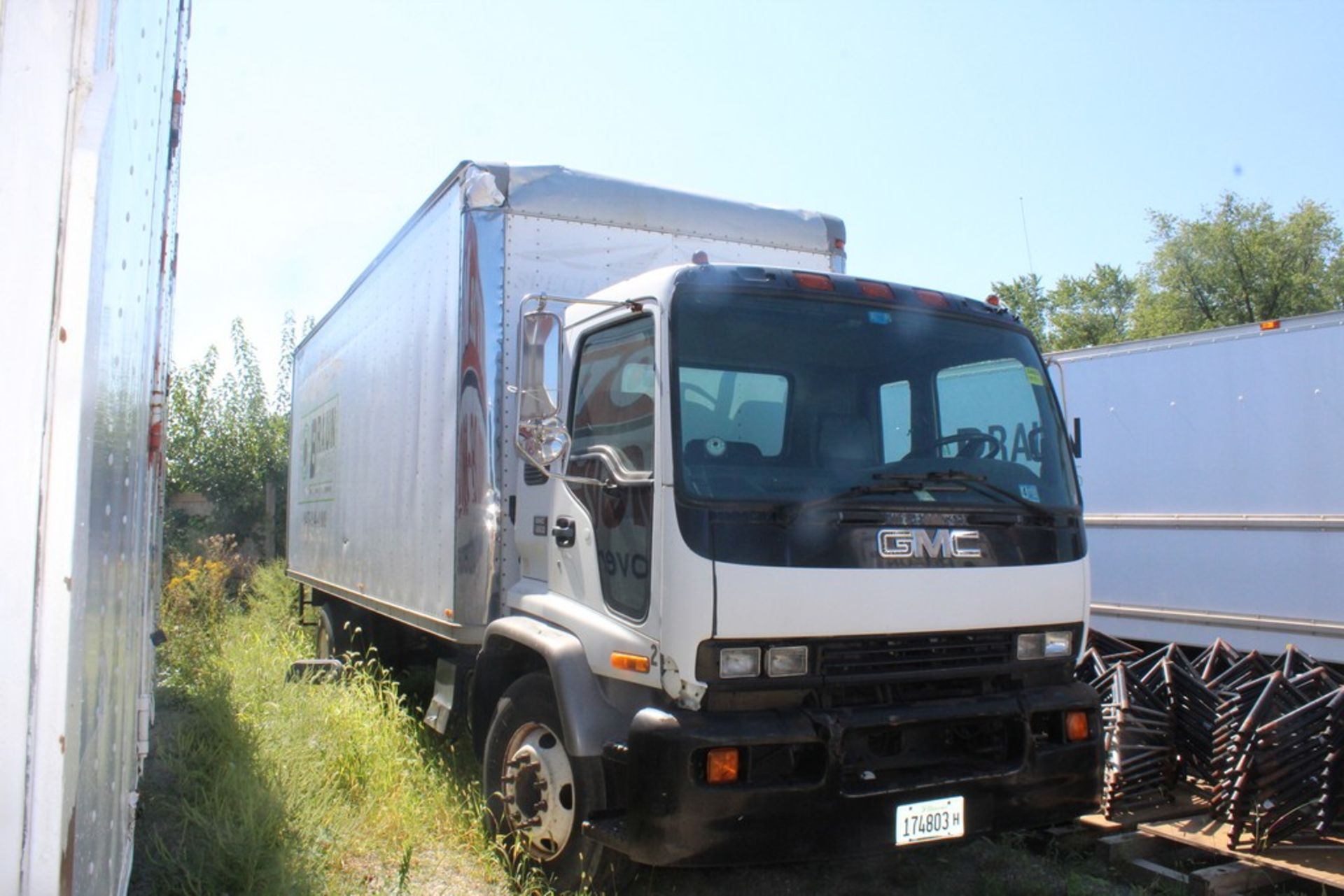 1998 GMC Model T7500 Box Body Truck, VIN: 1GDJ7C1J7WJ502883, Automatic Transmission, 6.6L Turbo - Image 2 of 8