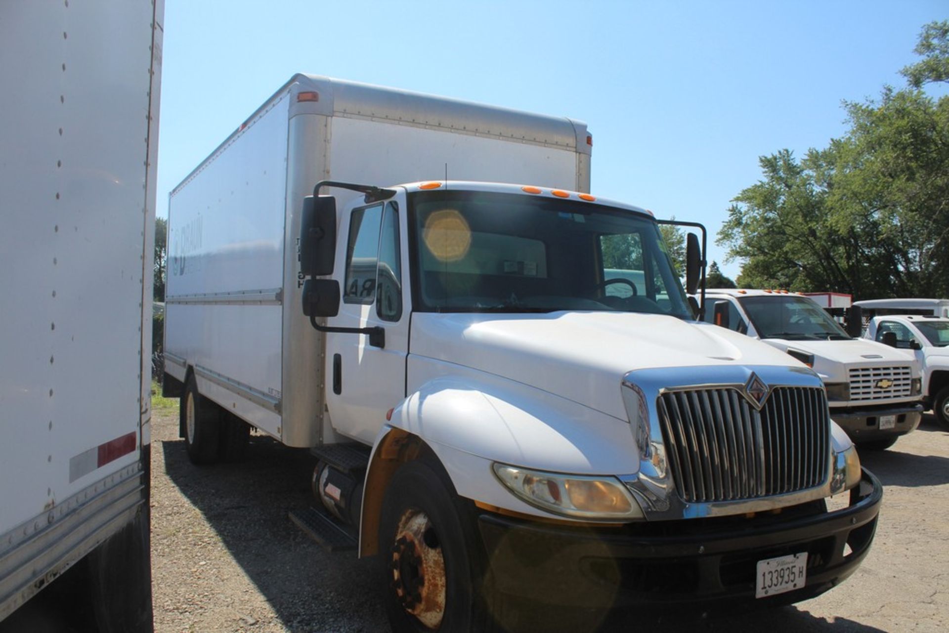 2007 International 21’ Model 4300 Box Body Truck, VIN: 1HTMMAAM87H381964, Automatic Transmission, - Image 2 of 8