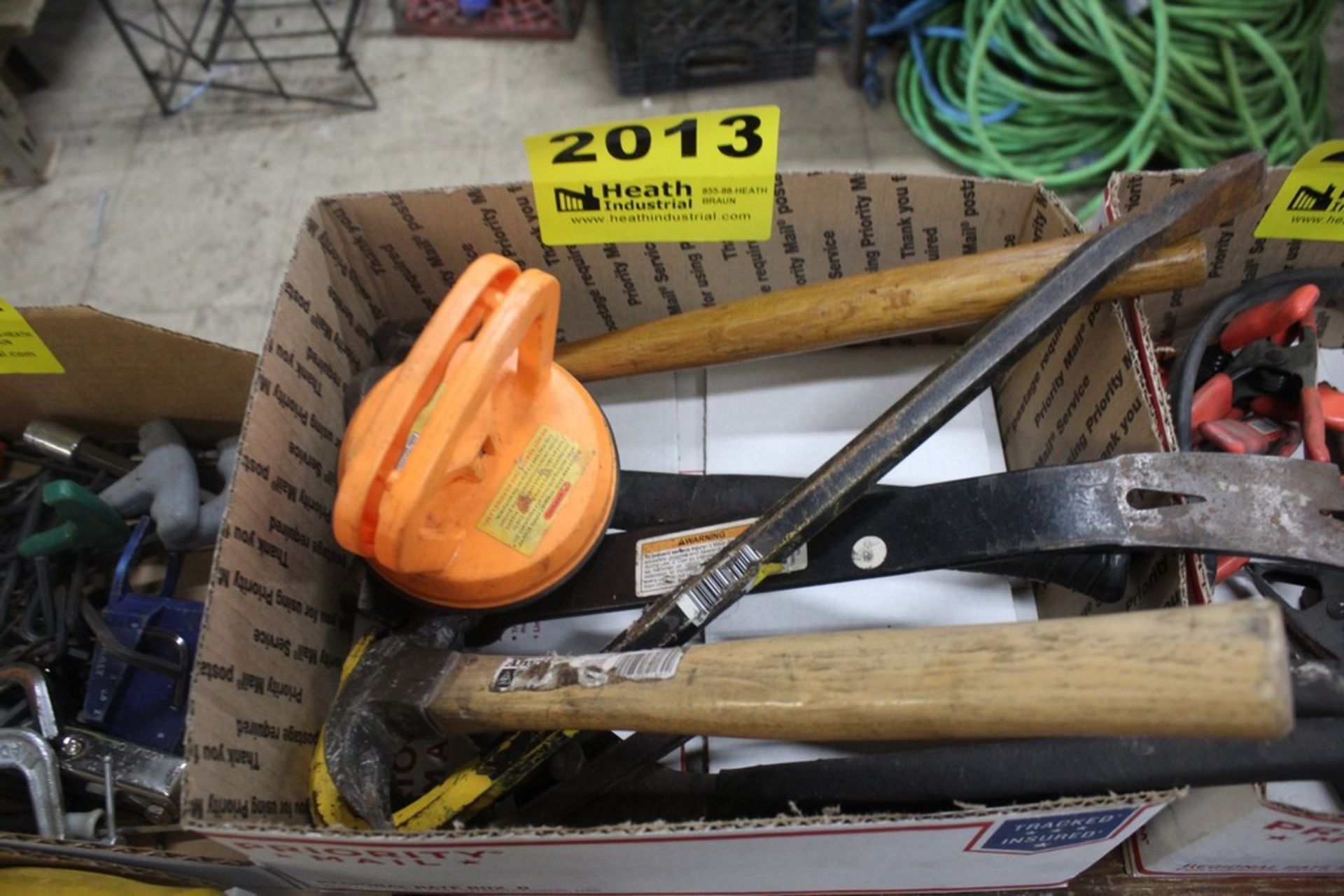 ASSORTED HAMMERS AND PRY TOOLS IN BOX