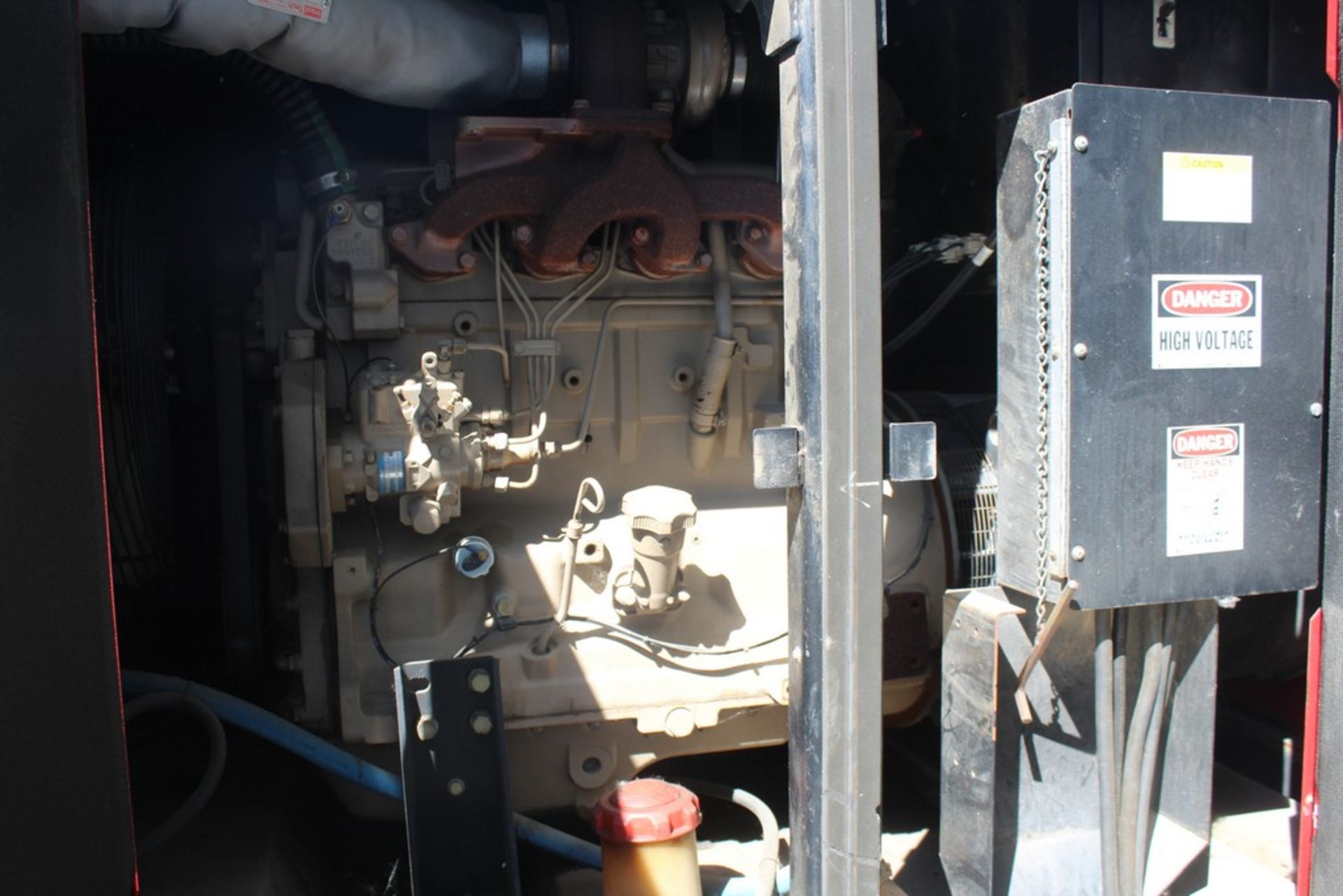 Baldor 64 KW Model TS80T Towable Generator, s/n P0410250003, John Deere 4 Cylinder Diesel Engine, - Image 4 of 4