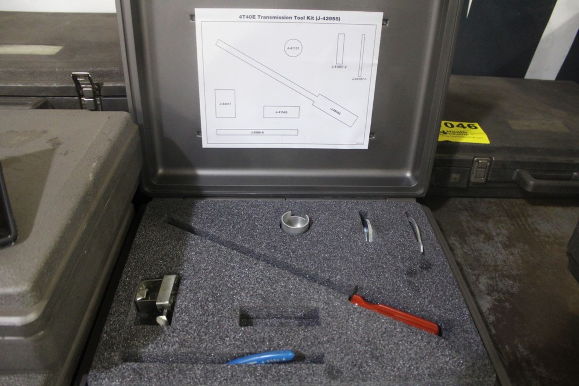 SATURN MODEL J-43955 4540E7 TRANSMISISON TOOL KIT - SET OF 4 - Image 4 of 5