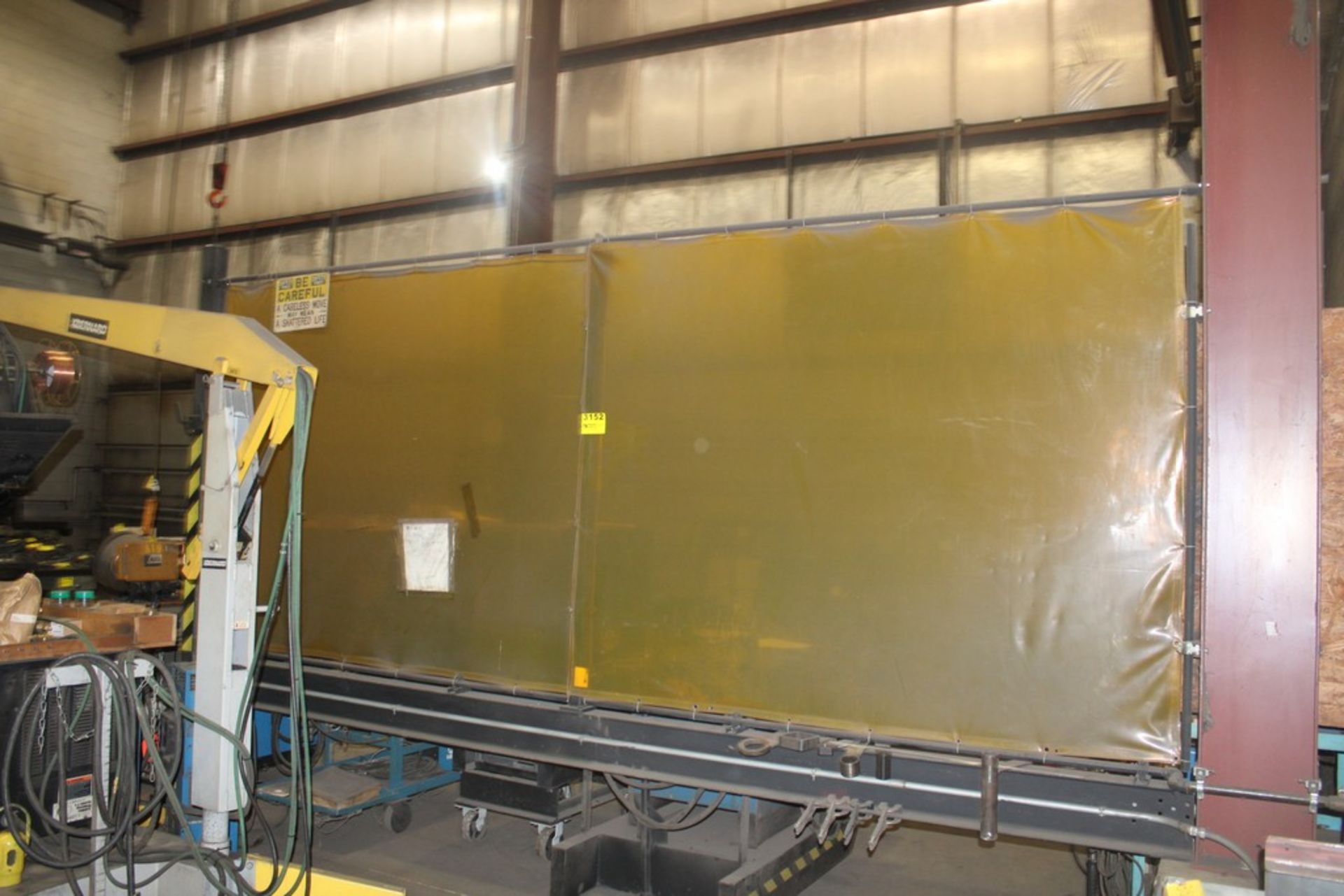 WELDING SCREEN, 14' X 5'6"