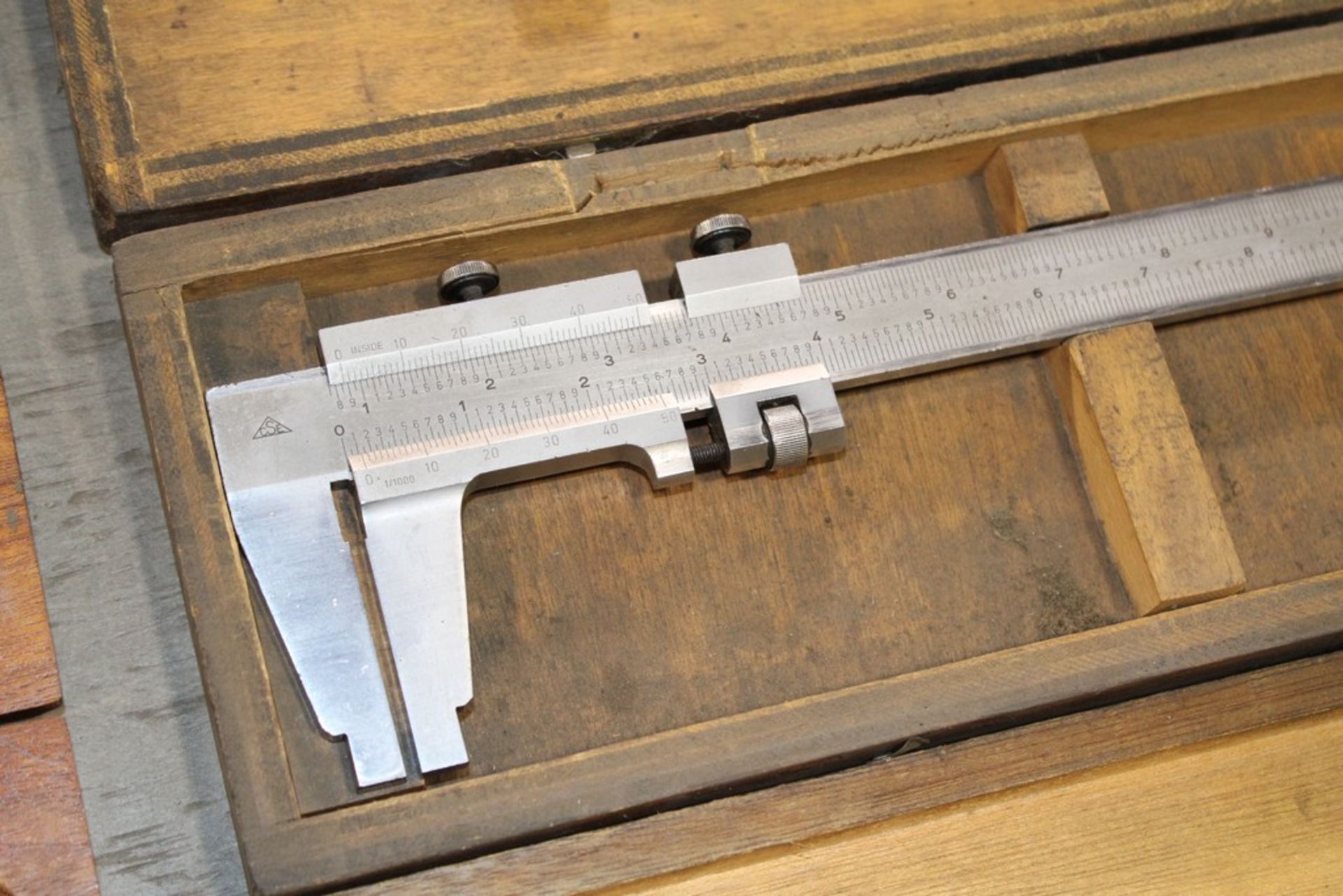 CSE 26" VERNIER CALIPER - Image 2 of 2