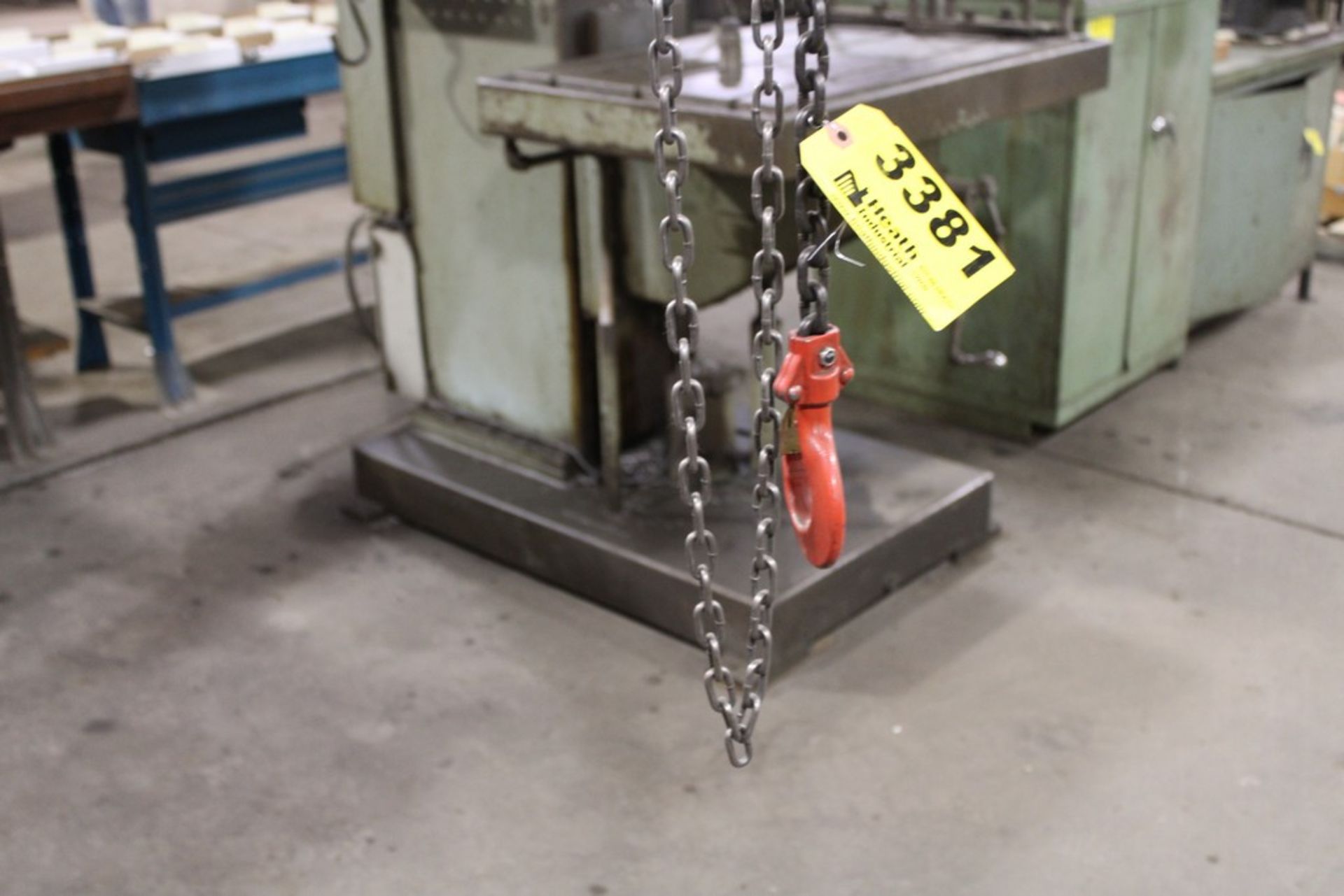 24' I-BEAM WITH COFFING 1 TON MANUAL CHAIN HOIST & TROLLEY (CAN LEAVE I-BEAM) - Image 4 of 4