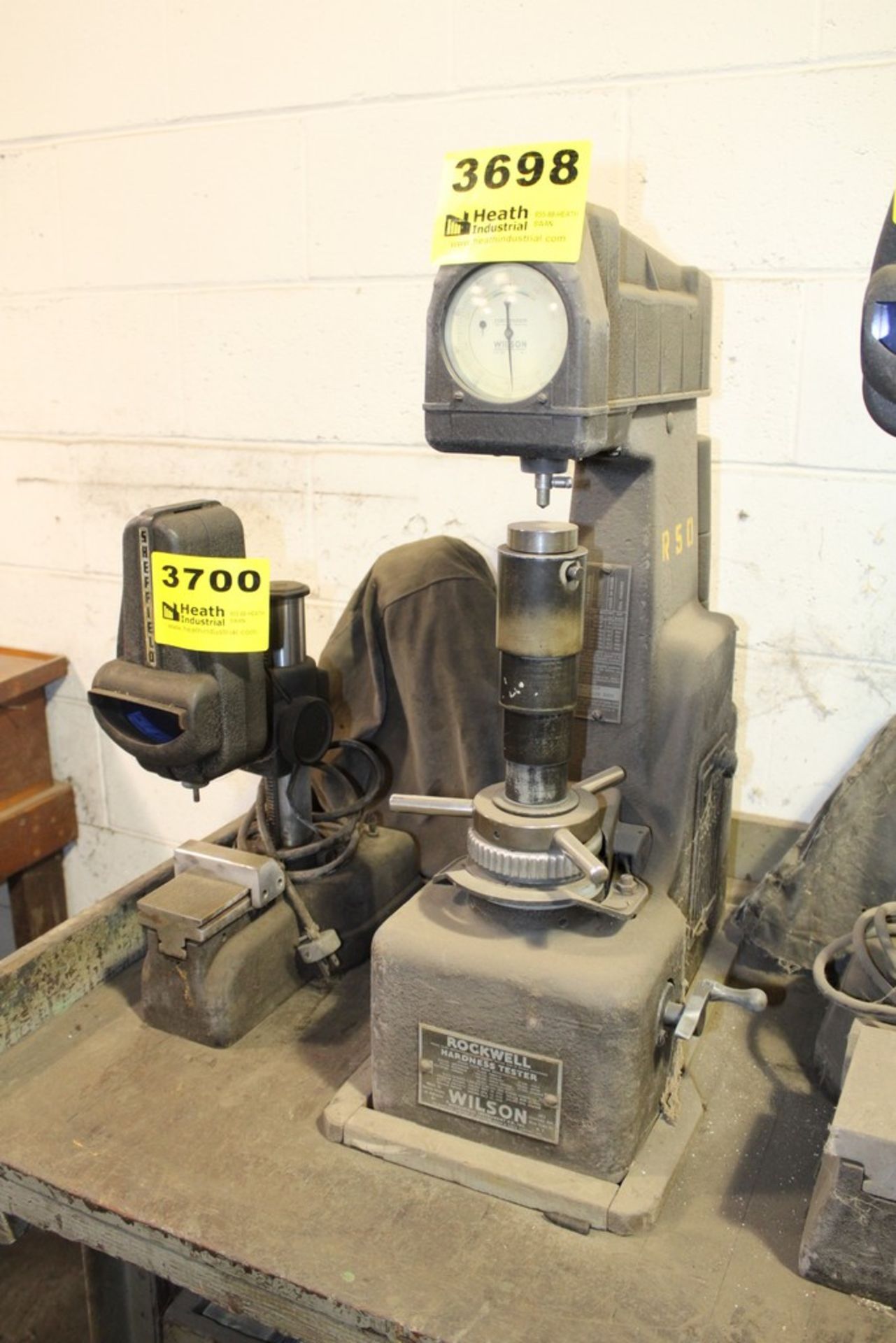 WILSON MODEL 3JR ROCKWELL HARDNESS TESTER, S/N 3JR3930, WITH BENCH & ACCESSORIES