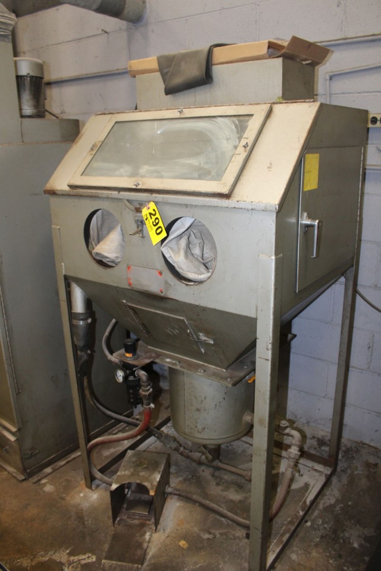 TRINCO MODEL 36X30/PC BLAST CABINET, WITH 800PT COLLECTOR