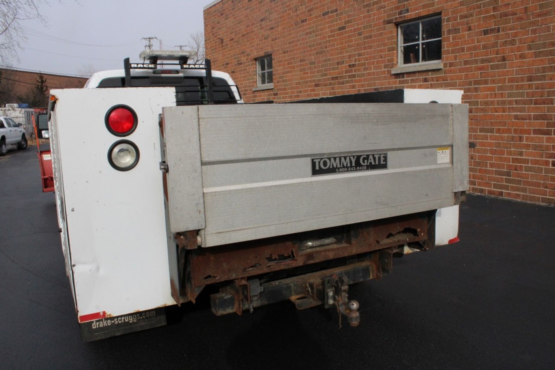 2009 FORD F-350 SD XLT SUPERCAB, LONG BED, 64L V-8 TURBO DIESEL, 4WD, WESTERN SNOW PLOW AND CONTROL, - Image 5 of 15