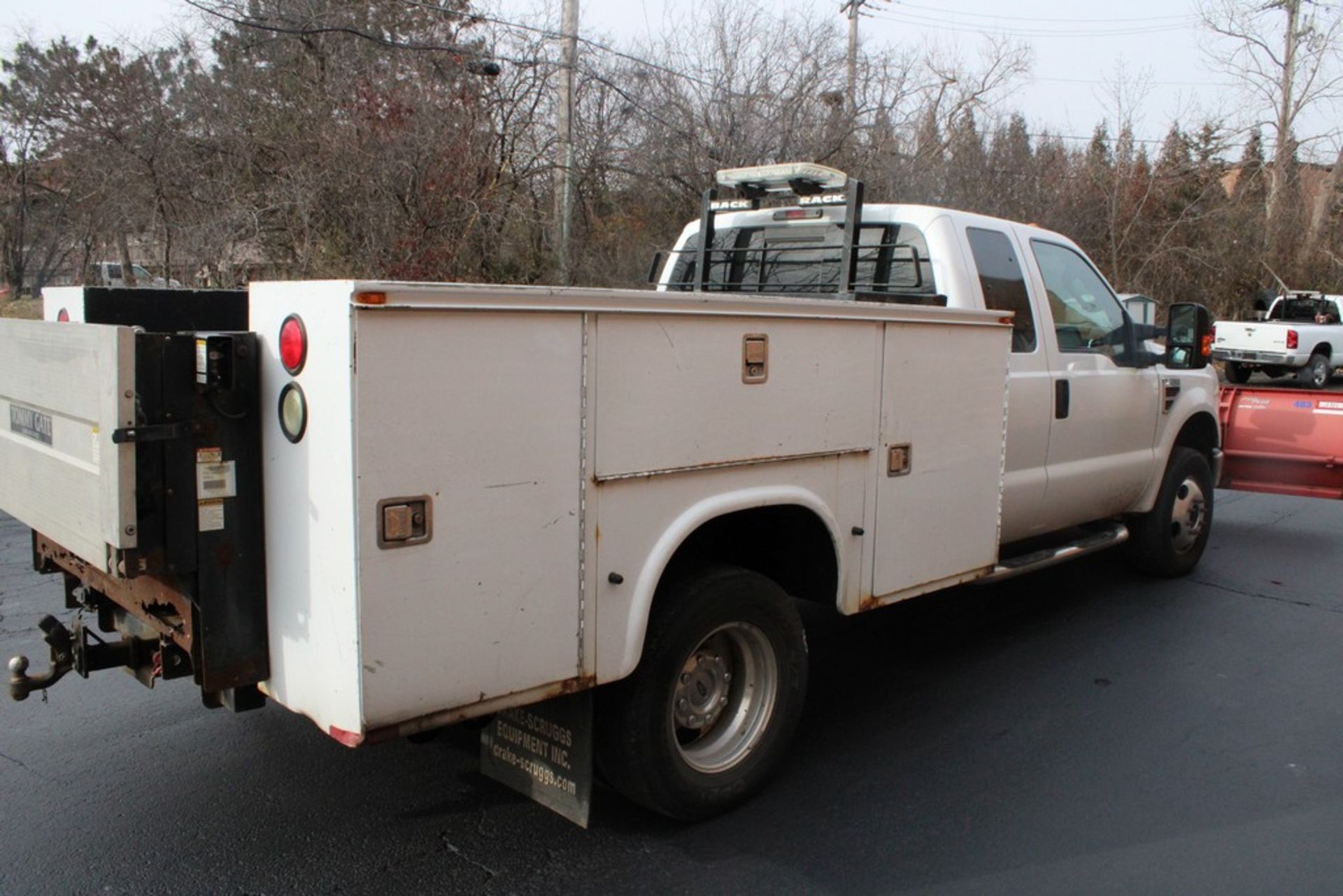 2009 FORD F-350 SD XLT SUPERCAB, LONG BED, 64L V-8 TURBO DIESEL, 4WD, WESTERN SNOW PLOW AND CONTROL, - Image 7 of 15