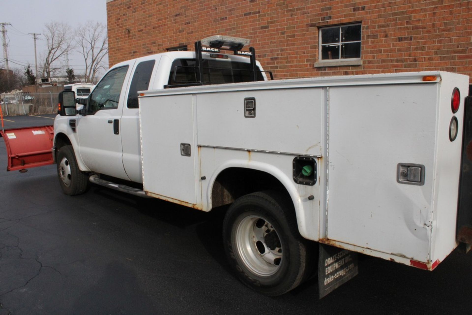 2009 FORD F-350 SD XLT SUPERCAB, LONG BED, 64L V-8 TURBO DIESEL, 4WD, WESTERN SNOW PLOW AND CONTROL, - Image 4 of 15