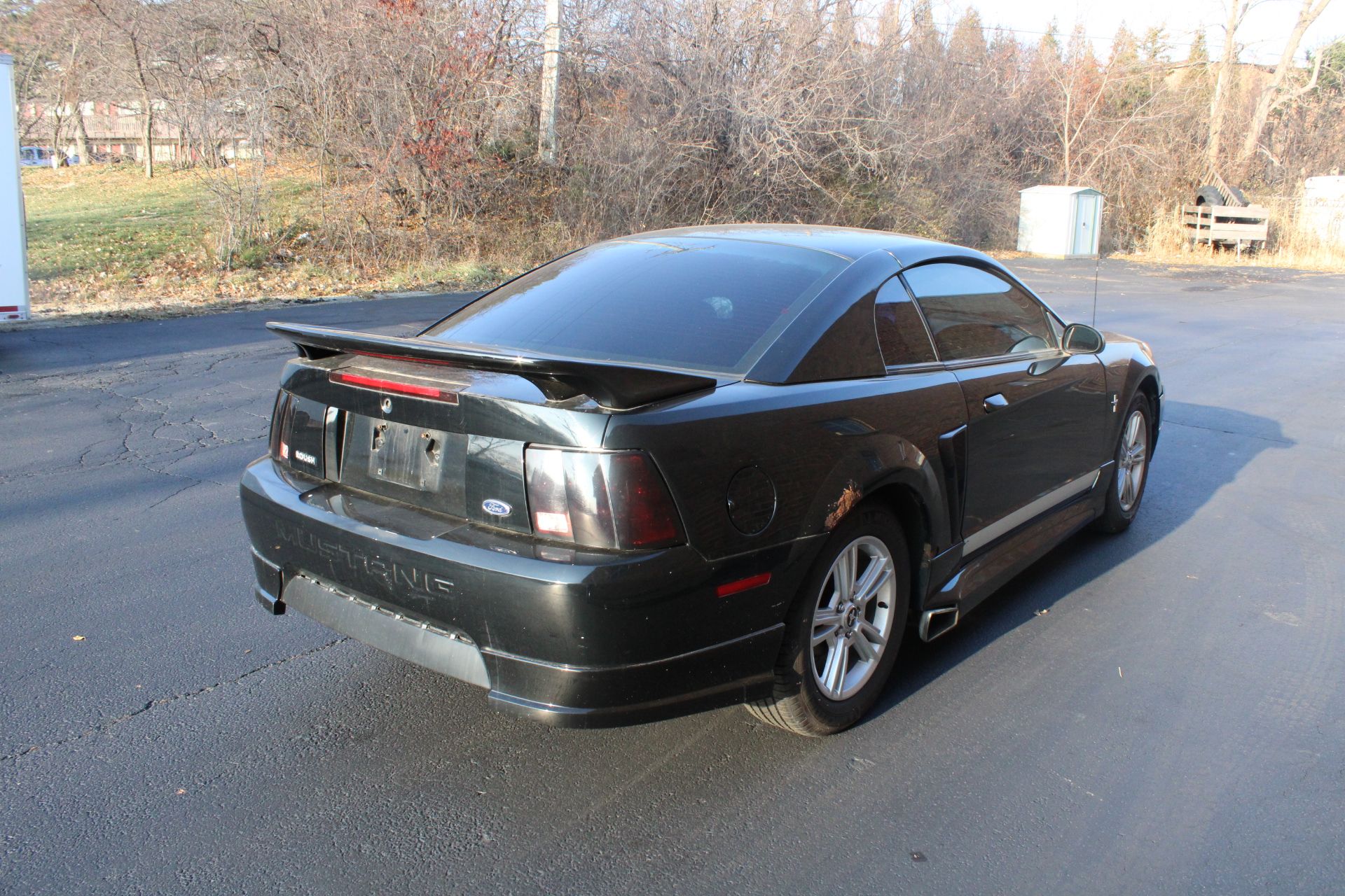 2002 FORD MUSTANG DELUXE COUPE, 3.8L V-6, FIVE SPEED MANUAL TRANS., VIN 1FAFP40472F216384, 122,825 M - Image 2 of 10