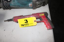 RED HEAD 721 POWDER-ACTUATED NAILER