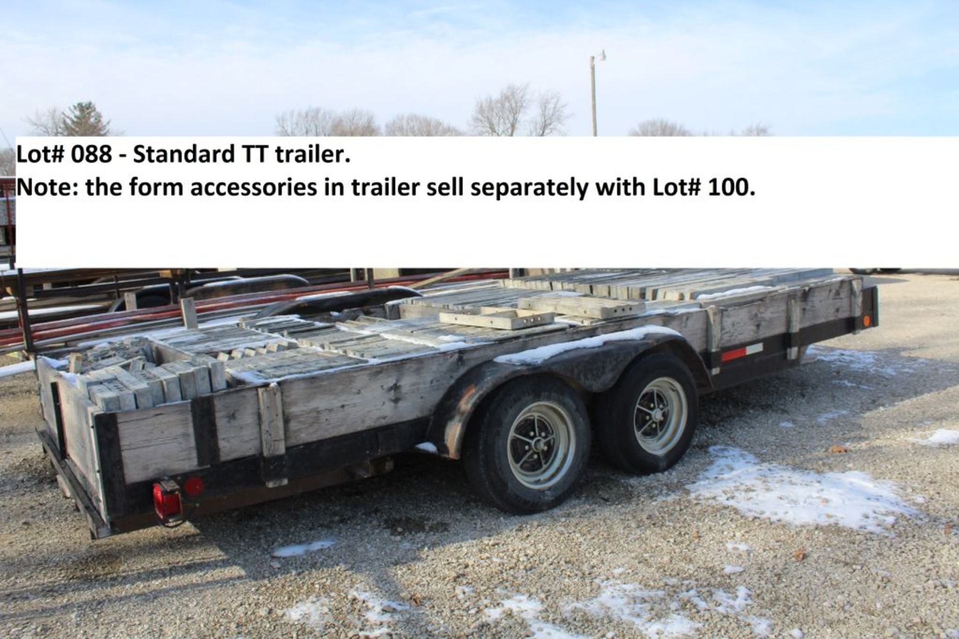 1999 Standard TT flatbed trailer, vin 13YFS1829XC073312, 18' X 82", tandem axle, 205/75/R15 tires,