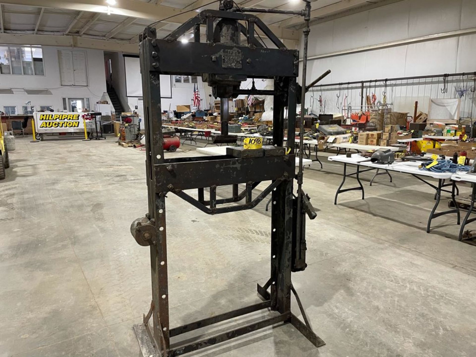 KRW H-frame press, 36 T., hydraulic. - Image 2 of 4