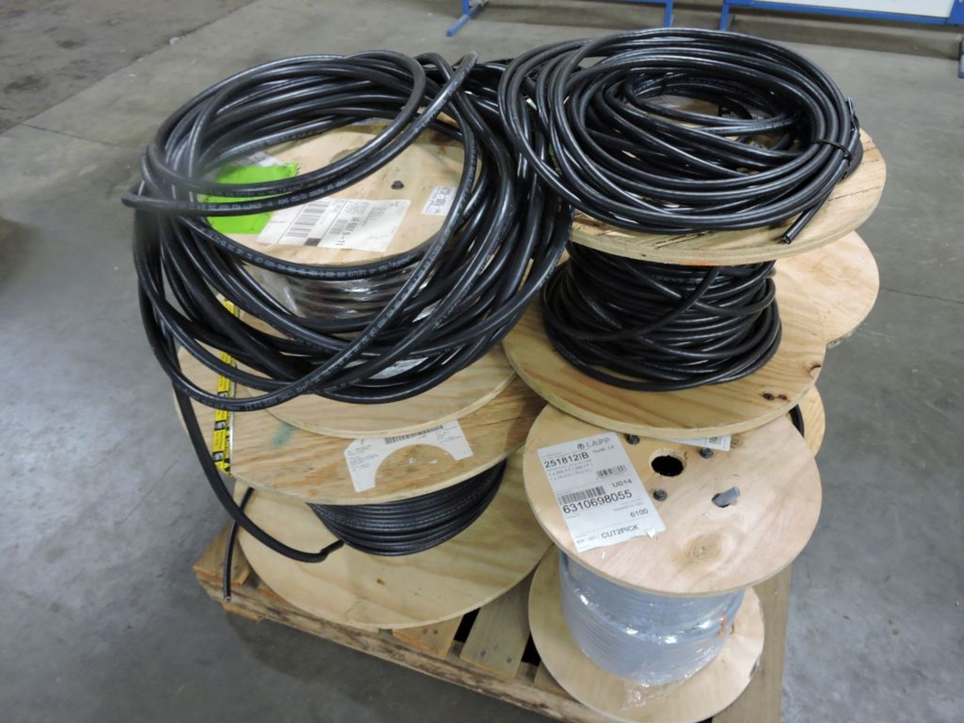 Assorted lot of cable, approximately 20 rolls of various amount per roll. - Image 2 of 2