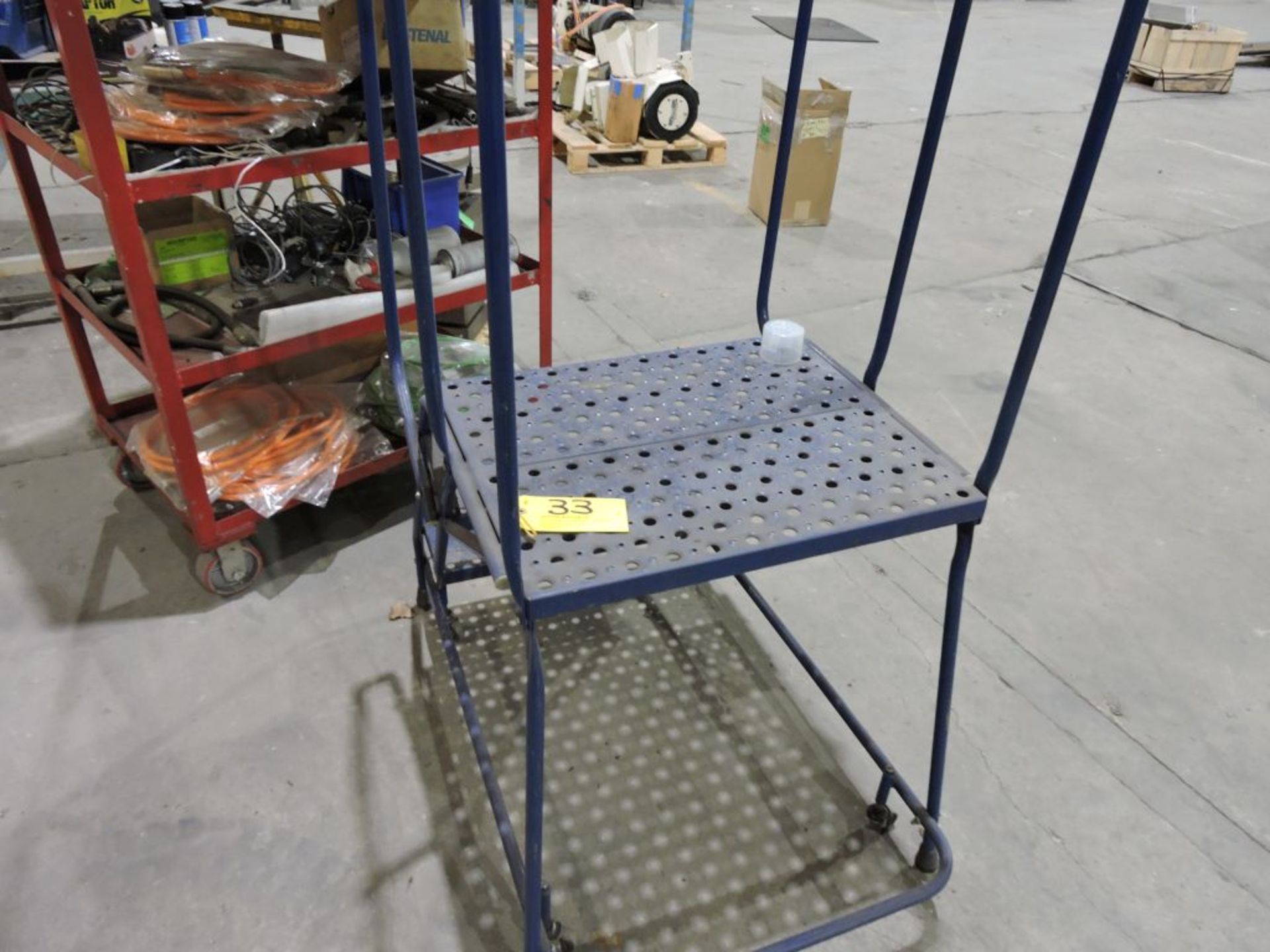 Portable ladder.