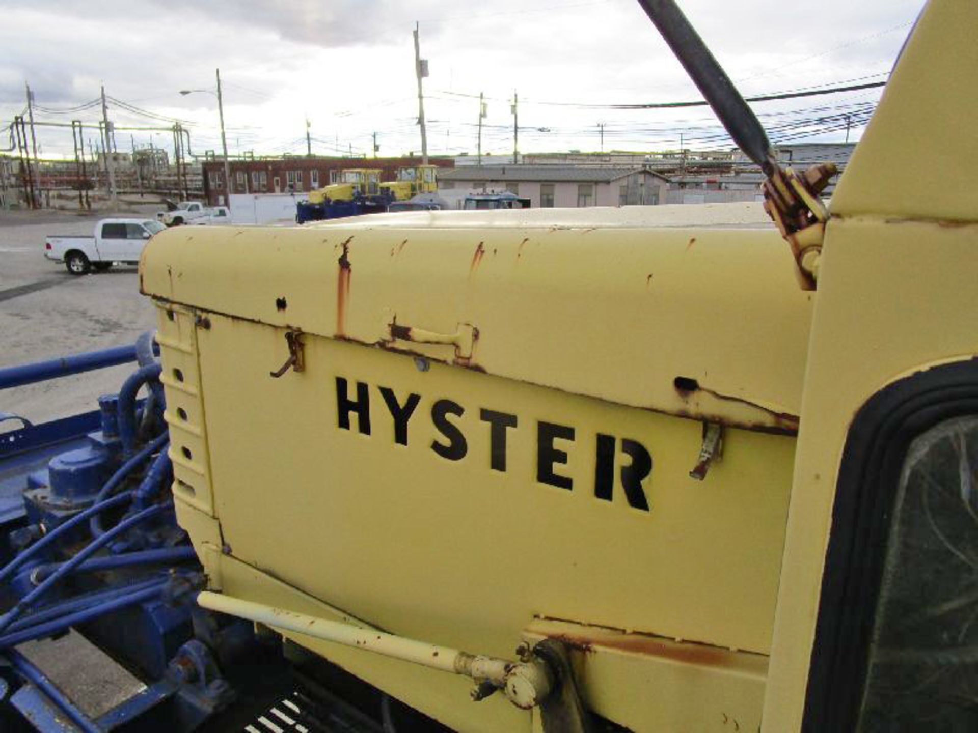 Hyster Model M 200H 10 Ton Saddle Truck - Image 4 of 5