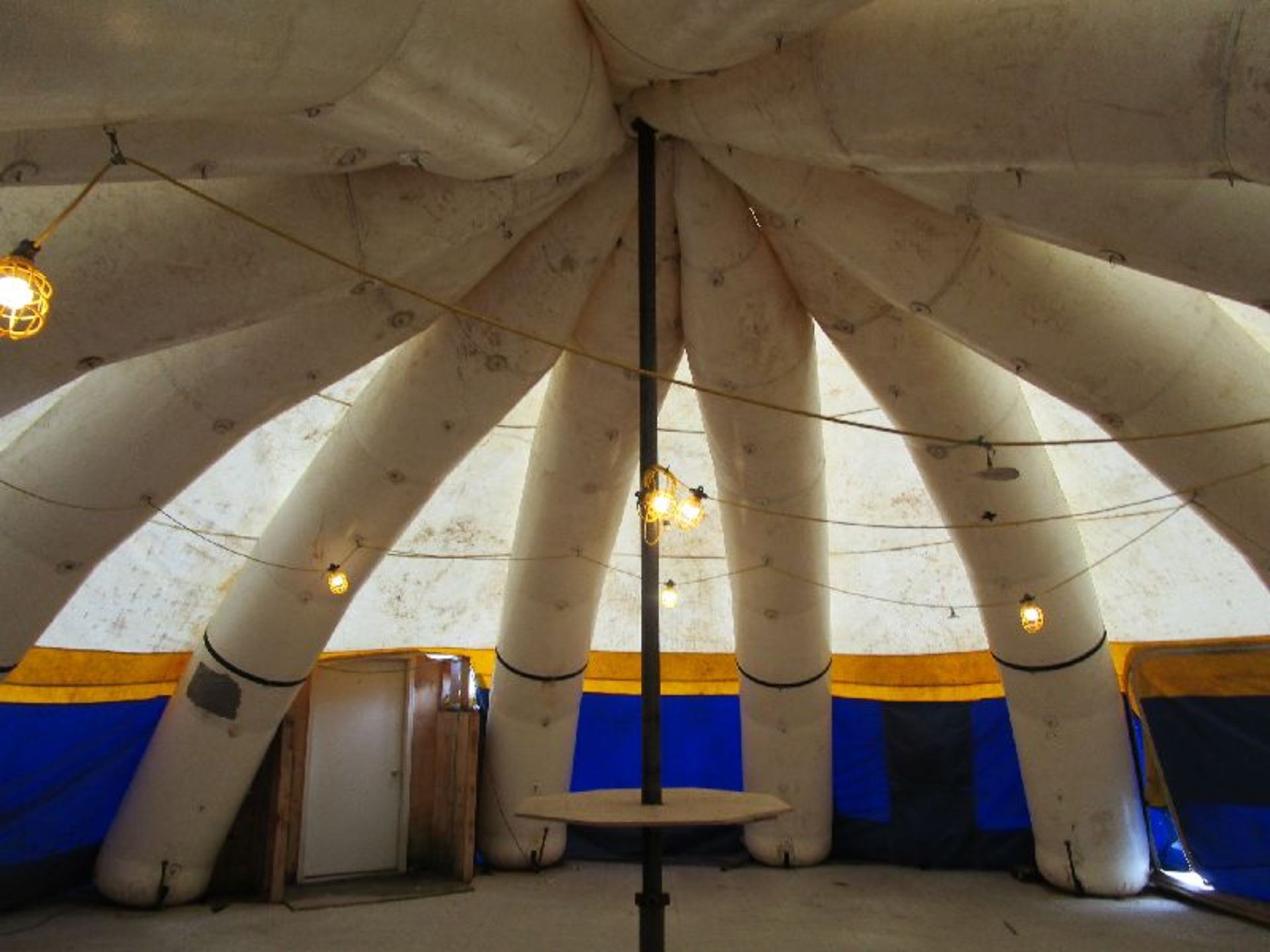 Air Beam Tent Unit - Image 2 of 6