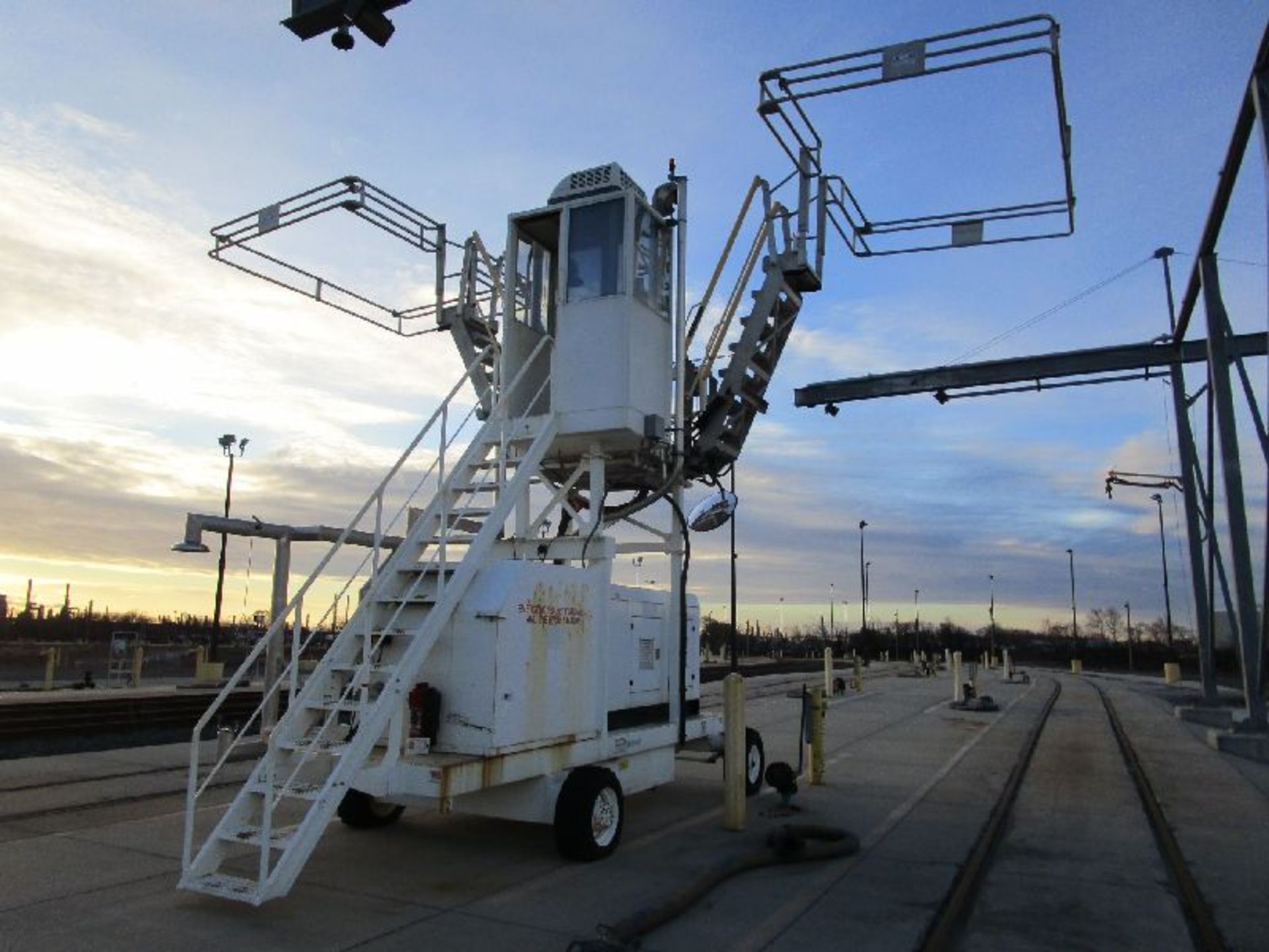 Rail Barge Truck Self Propelled Portable Platform - Image 7 of 9