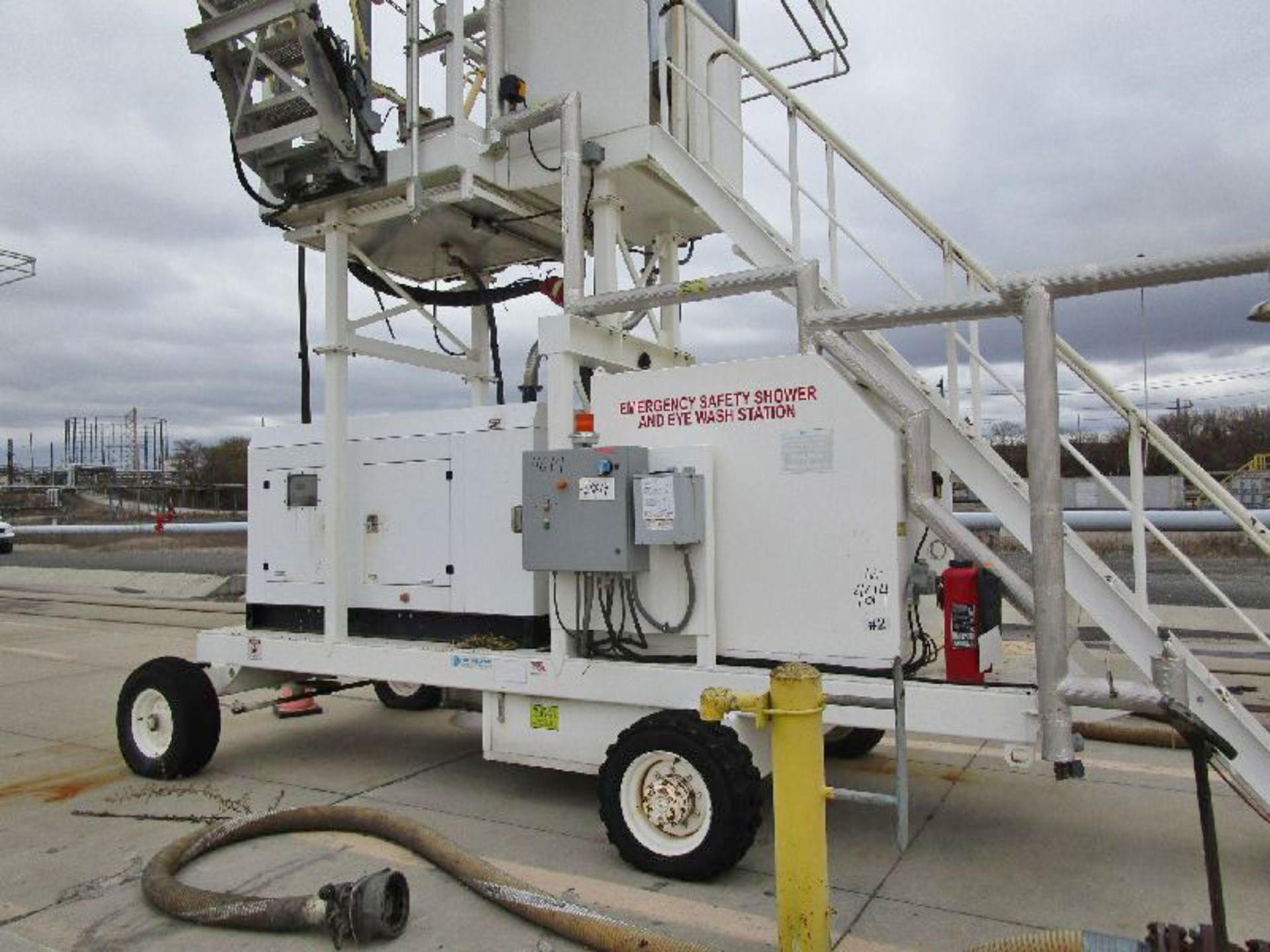 Rail Barge Truck Self Propelled Portable Platform - Image 2 of 14