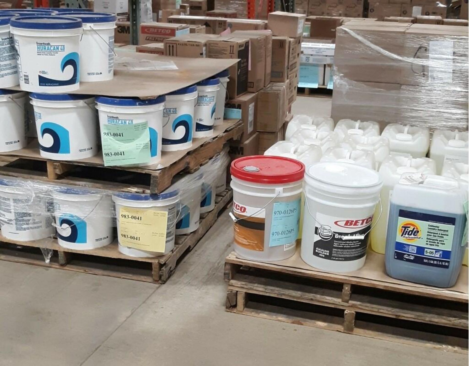 Cleaning Chemical-OVER $145,00 SHOWING WITH OVER 400 LINE ITEMS-(all inventory counts have been prov - Image 11 of 53
