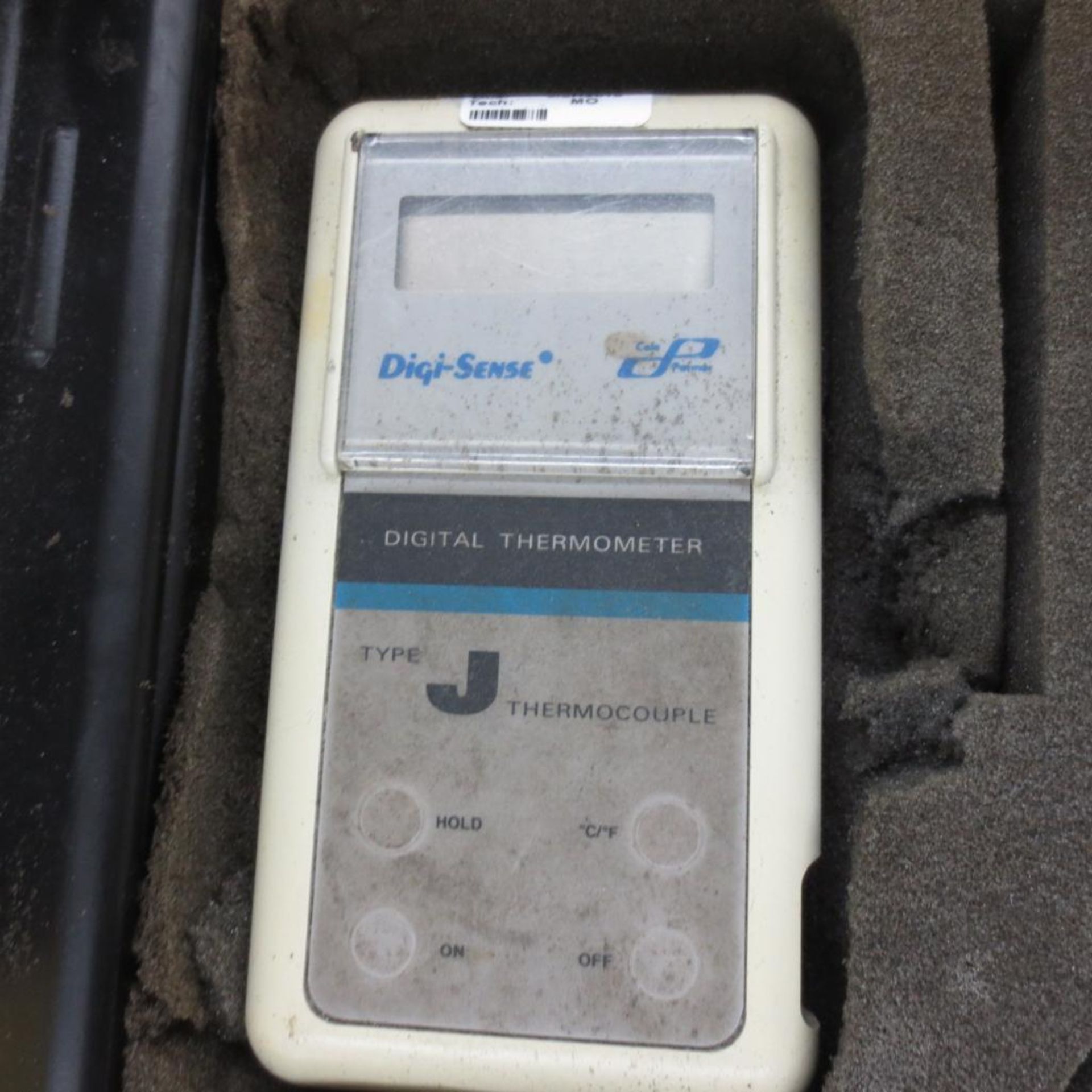 Digi-Sense Type J Thermocouple Digital Thermometer - Image 3 of 3