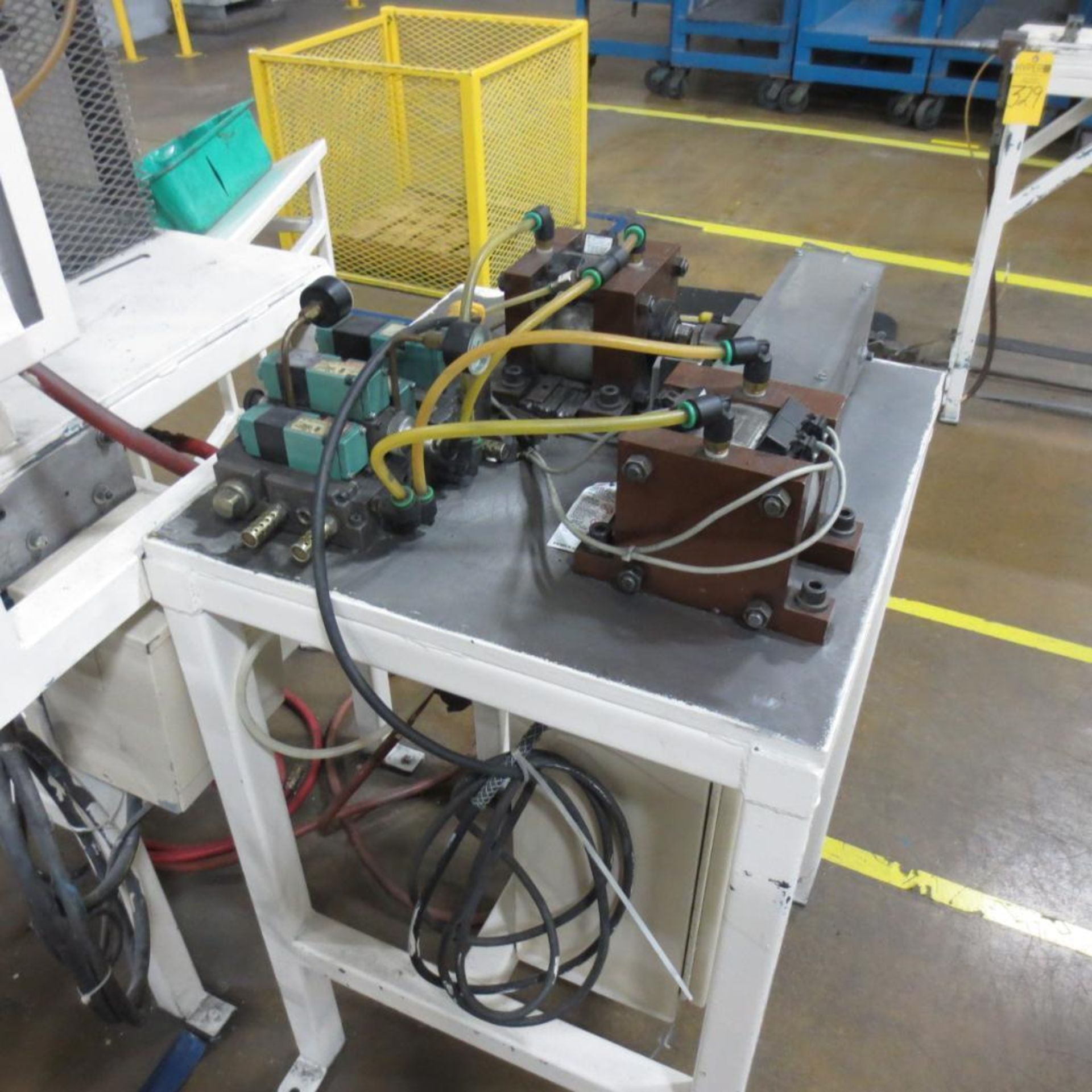 Press Button Line consisting of 30 Ton Air Press, 2 Button Extruder with one Hydraulic Unit - Image 4 of 10