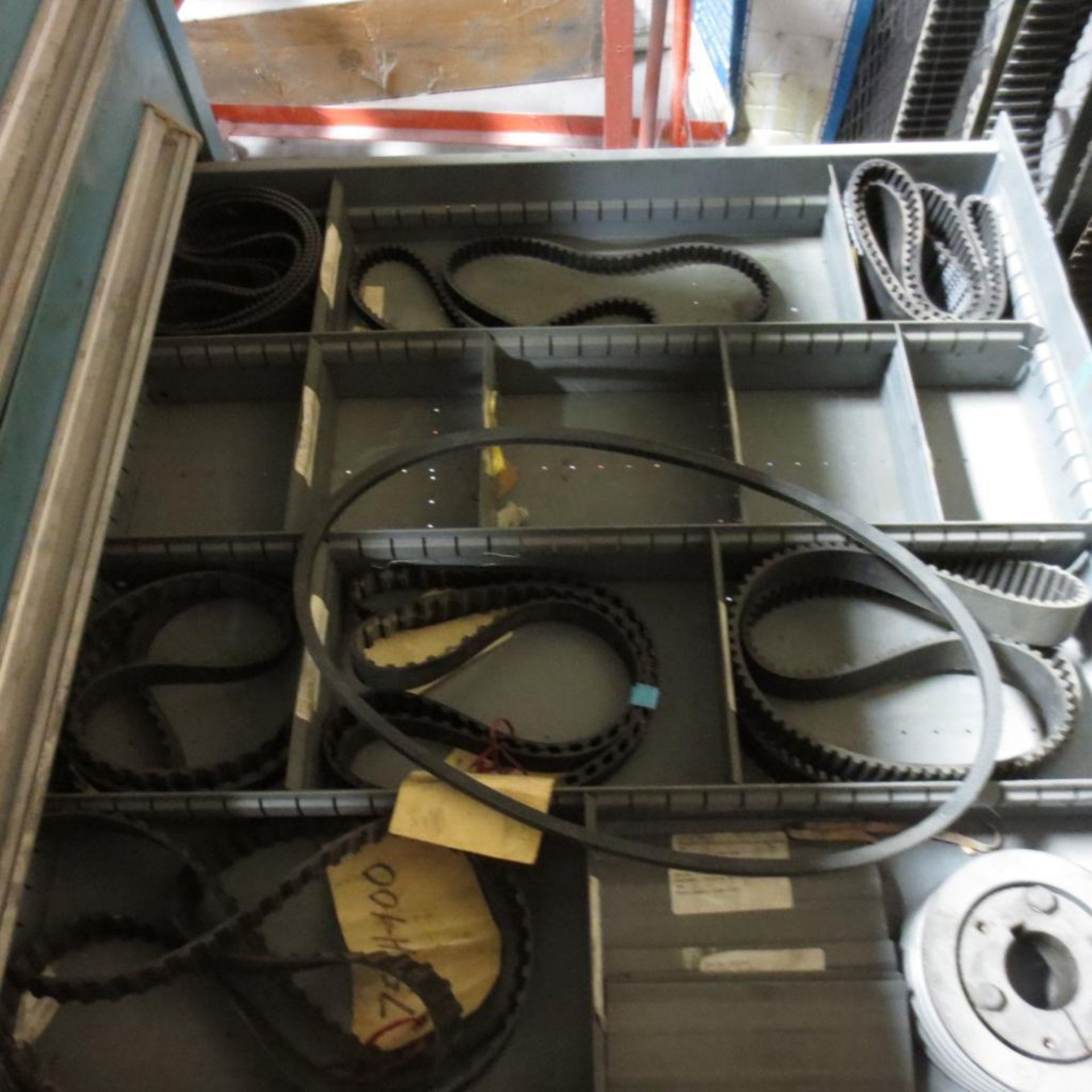 10 Drawer Cabinet with Belts and Pulleys - Image 4 of 6