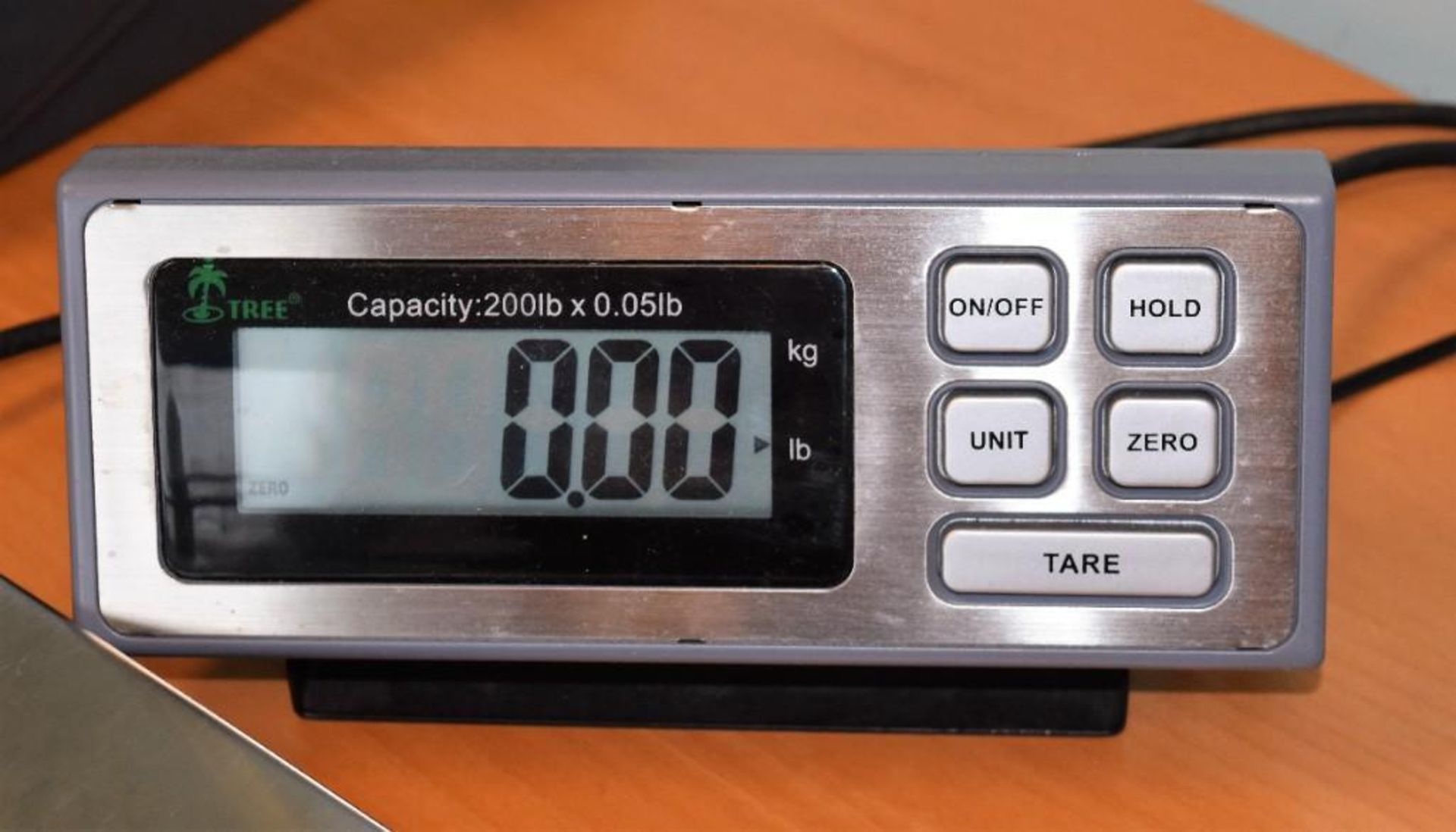 Tree 200lb. Capacity Bench Top Digital Scale S/N: 17050025 w/14" x 16" S/S Platform, Tree Digital Di - Image 2 of 2