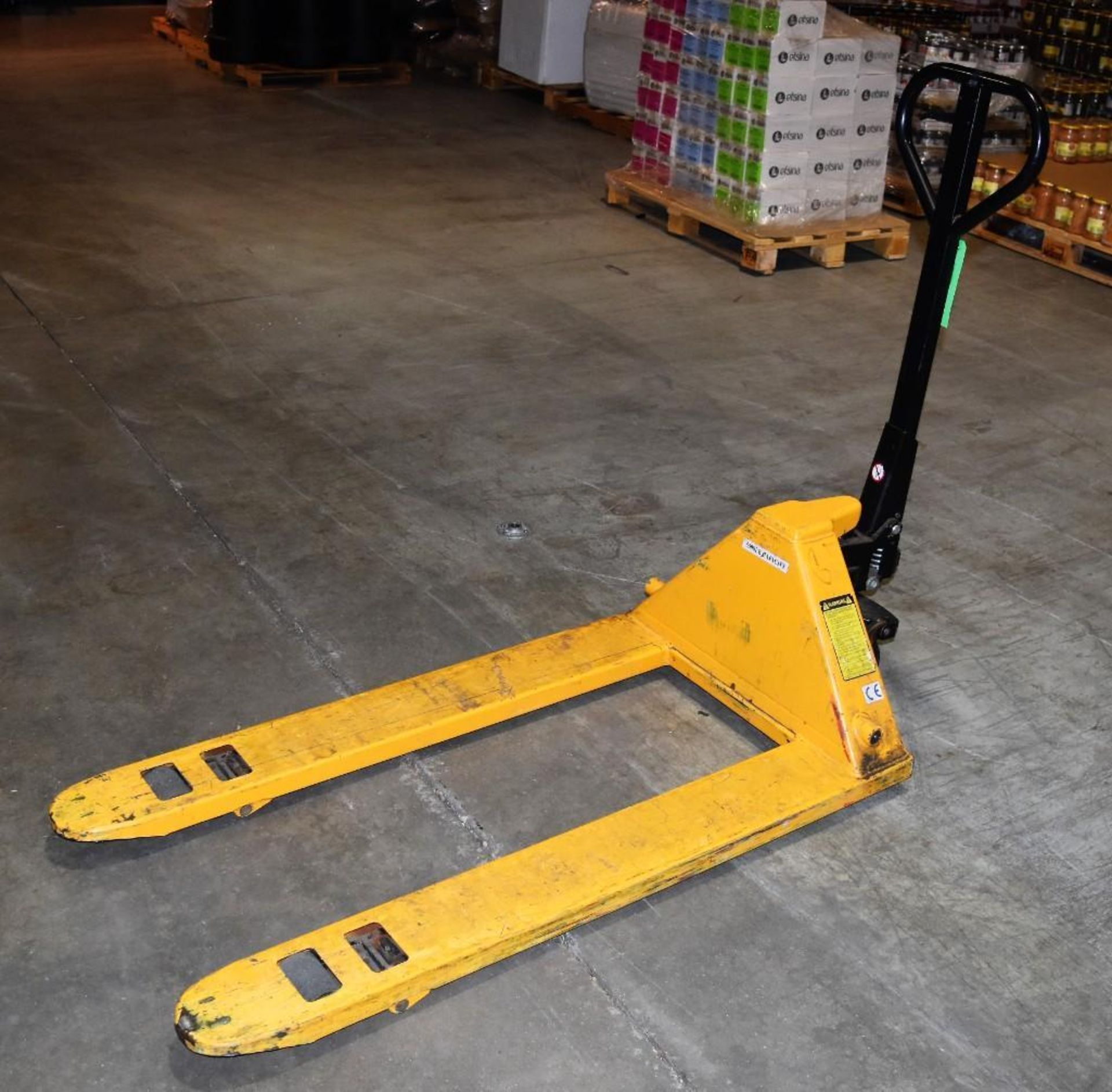 5,500lb. Capacity Hydraulic Pallet Jack