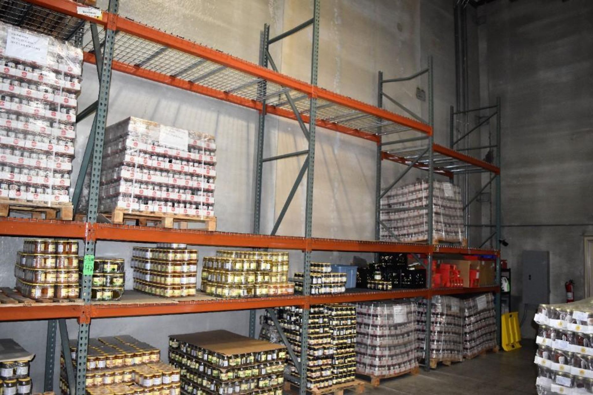 Lot c/o: Heavy Duty Adjustable Metal Pallet Racking, (12) 16' High x 42" Deep Uprights, (48) 96" Cro - Image 2 of 6