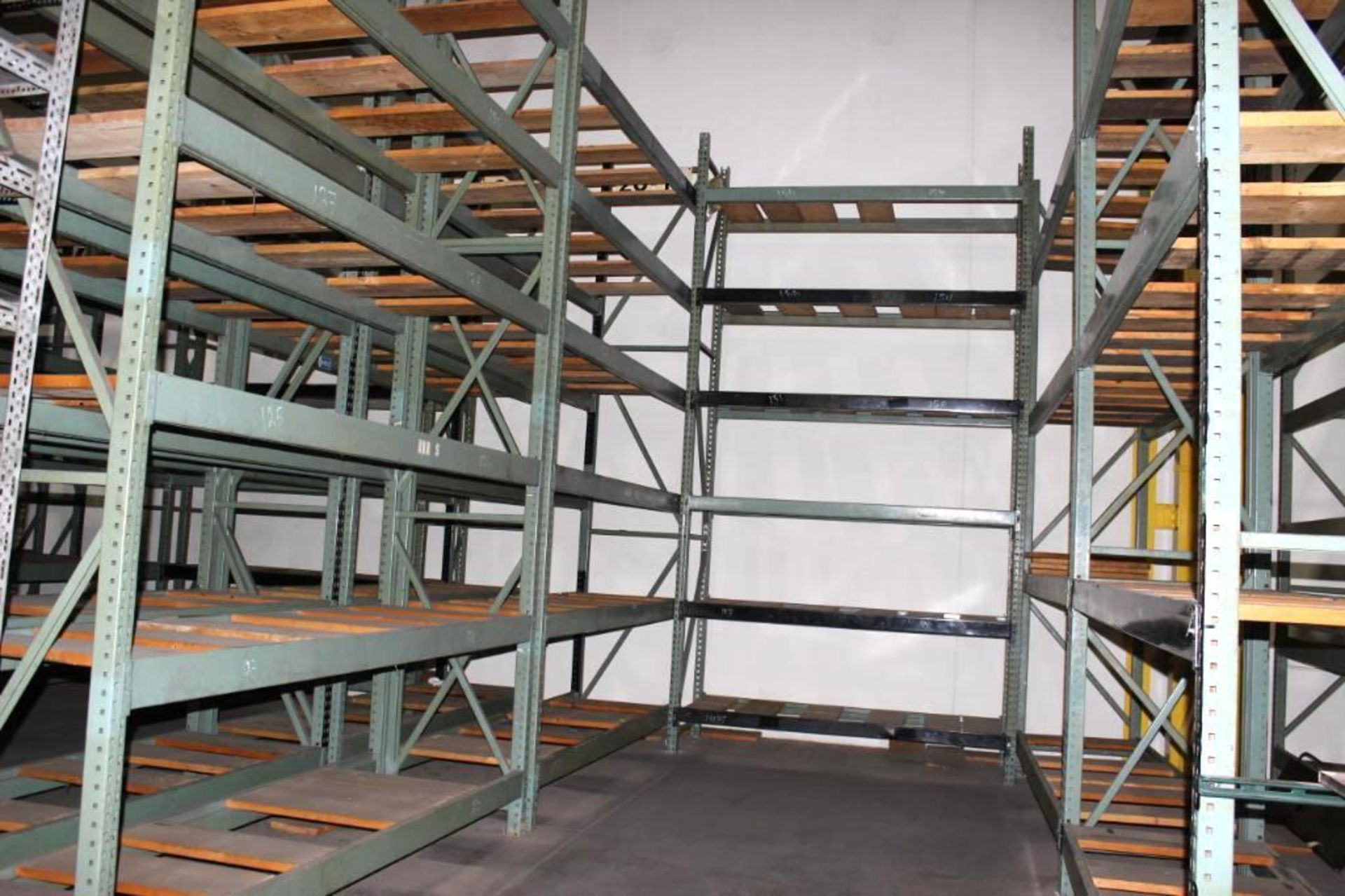 Lot Pallet Racking - Image 5 of 7