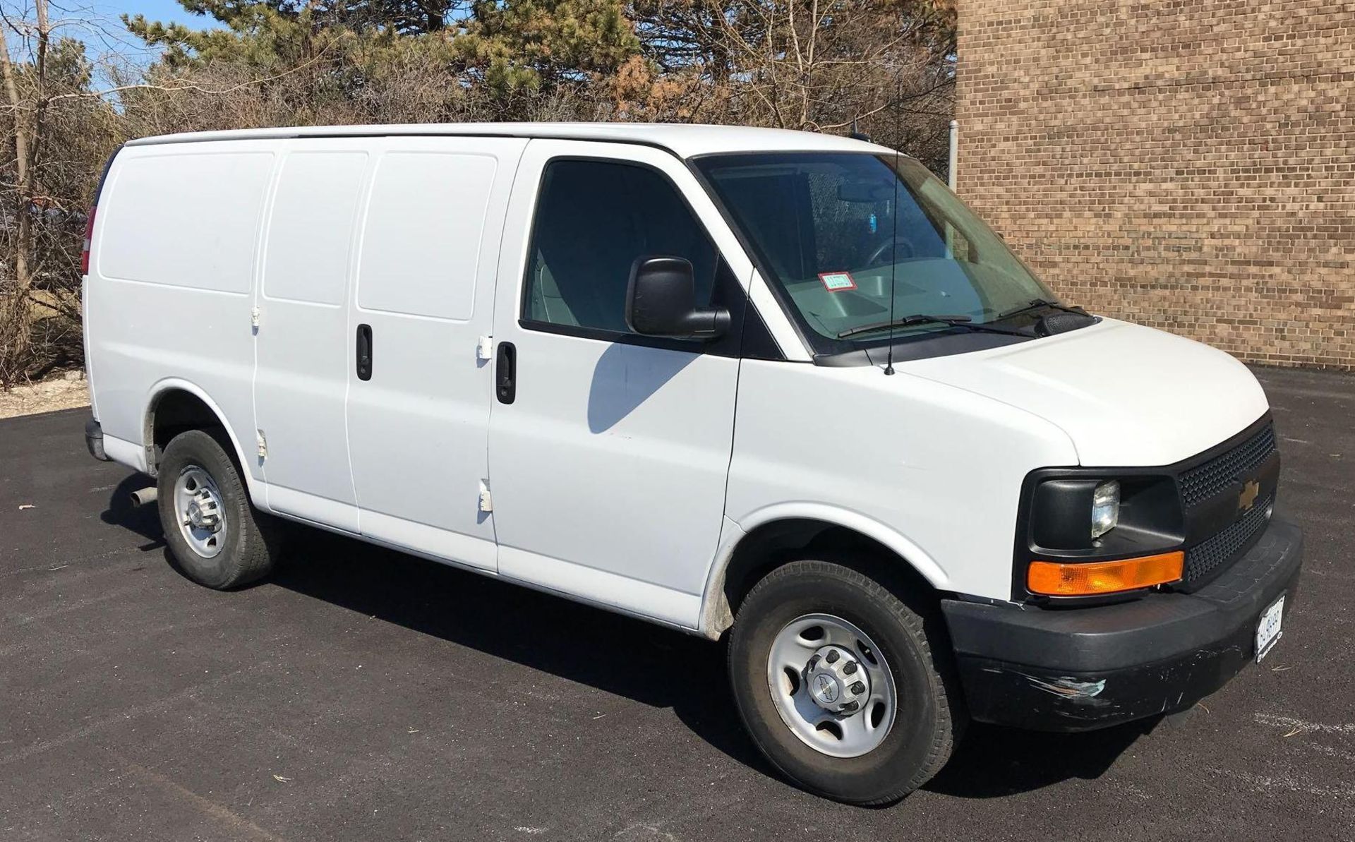 2015 Chevrolet 2500 Express Cargo Van