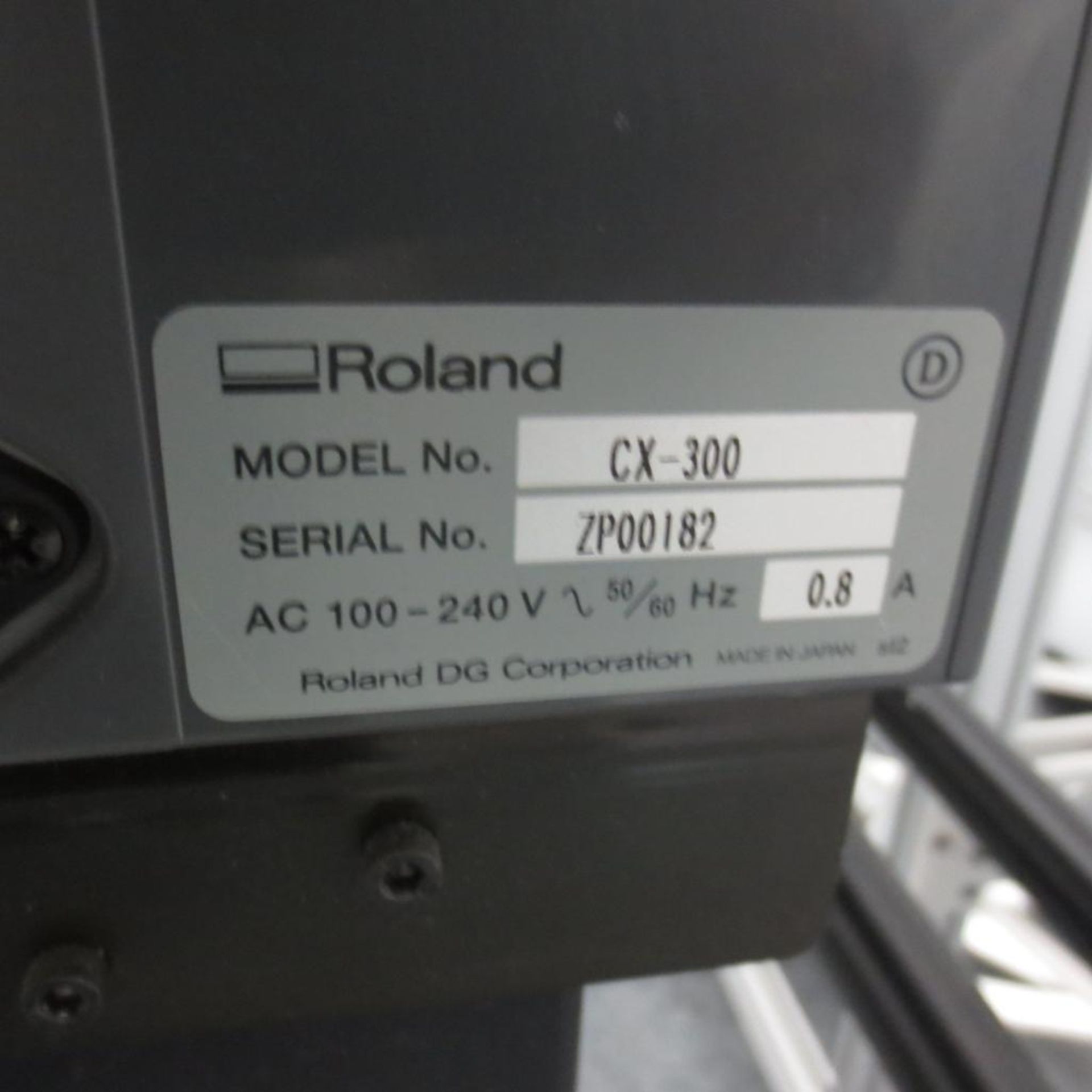 Roland Camm-1pro Plotter Model CX-300 S/N ZPD0182.**Lot Located at 2395 Dakota Drive, Grafton, WI 53 - Image 4 of 4