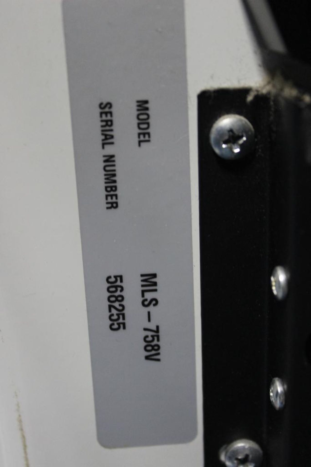 Milnor model 20L615A 75# steam dryer s/n 568255 - Image 4 of 5