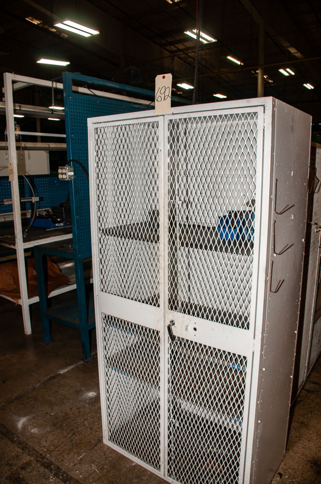Various Workbenches, Whiteboard, Carts, Mini Safe - Light curtains, Fans, etc. See Photos - Image 10 of 16