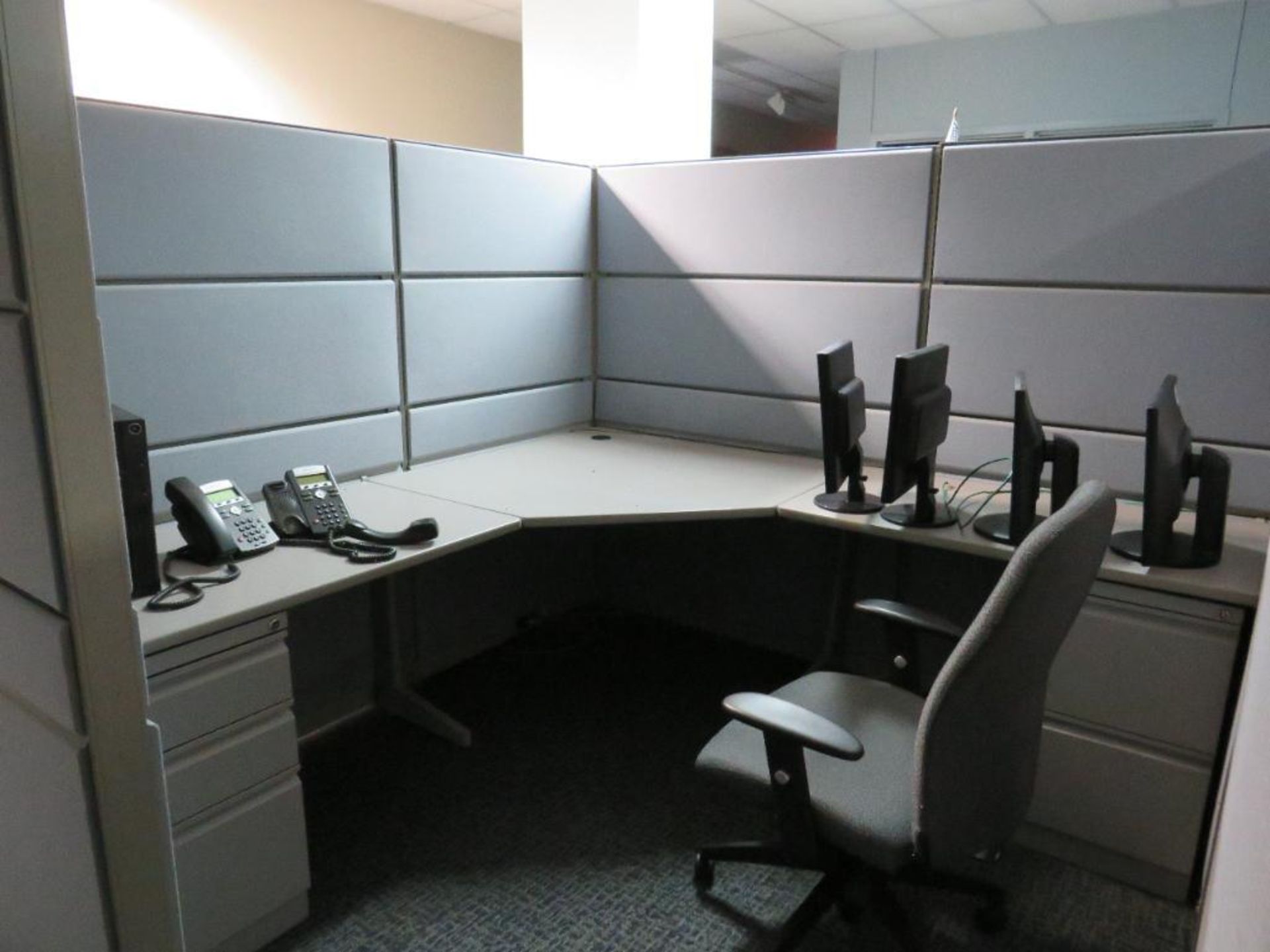 Lot c/o: Large Quantity of Cubicle Partitions w/ Hanging Work Table, on 2nd Floor Approx. 7,100 Sq. - Image 3 of 8