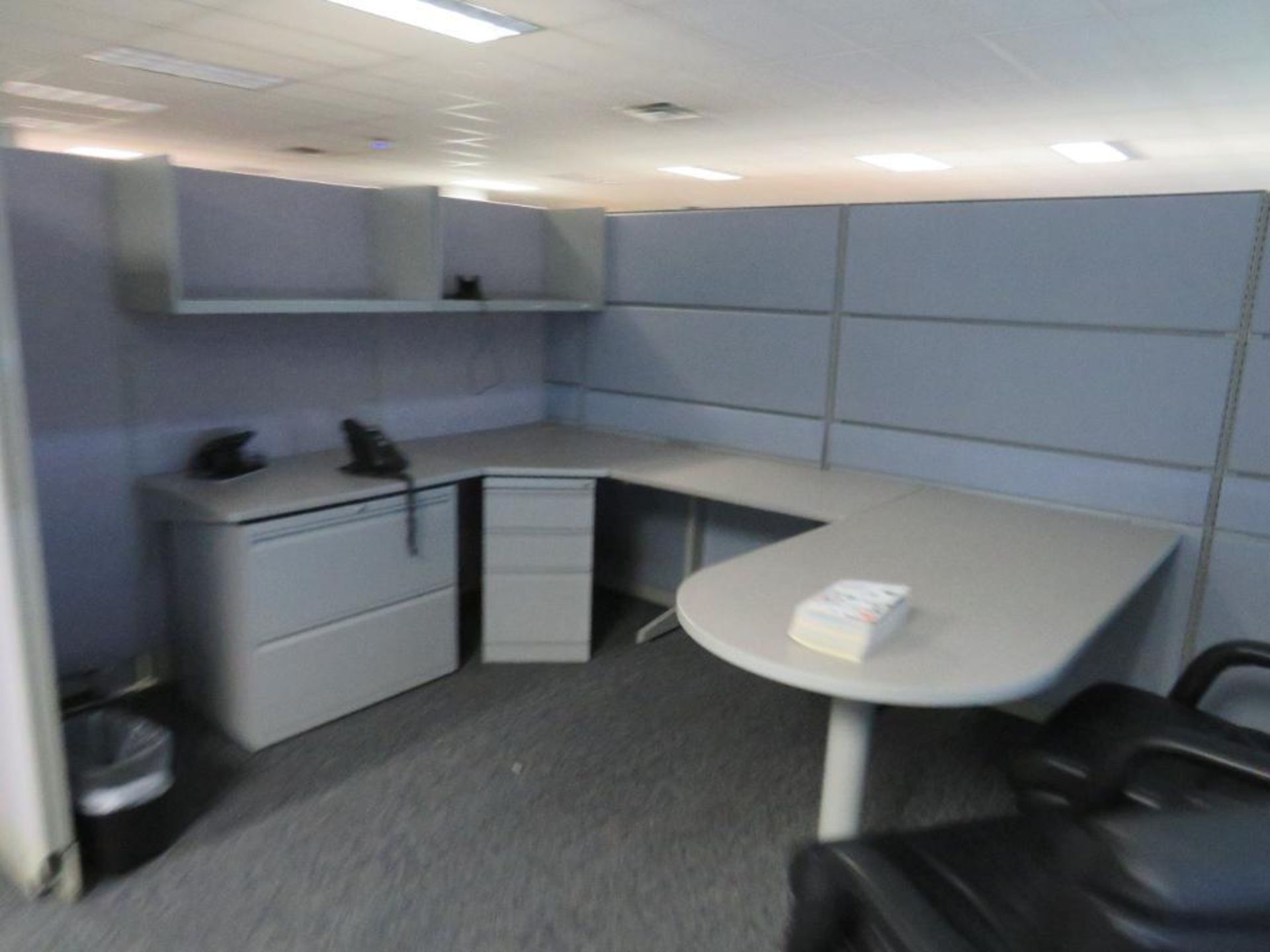 Lot c/o: Appx 6,400 Sq Ft of Cubicles (4000 Sq Ft of 67" High & 2400 Sq Ft of 53" High), Appx 57 Off - Image 6 of 23